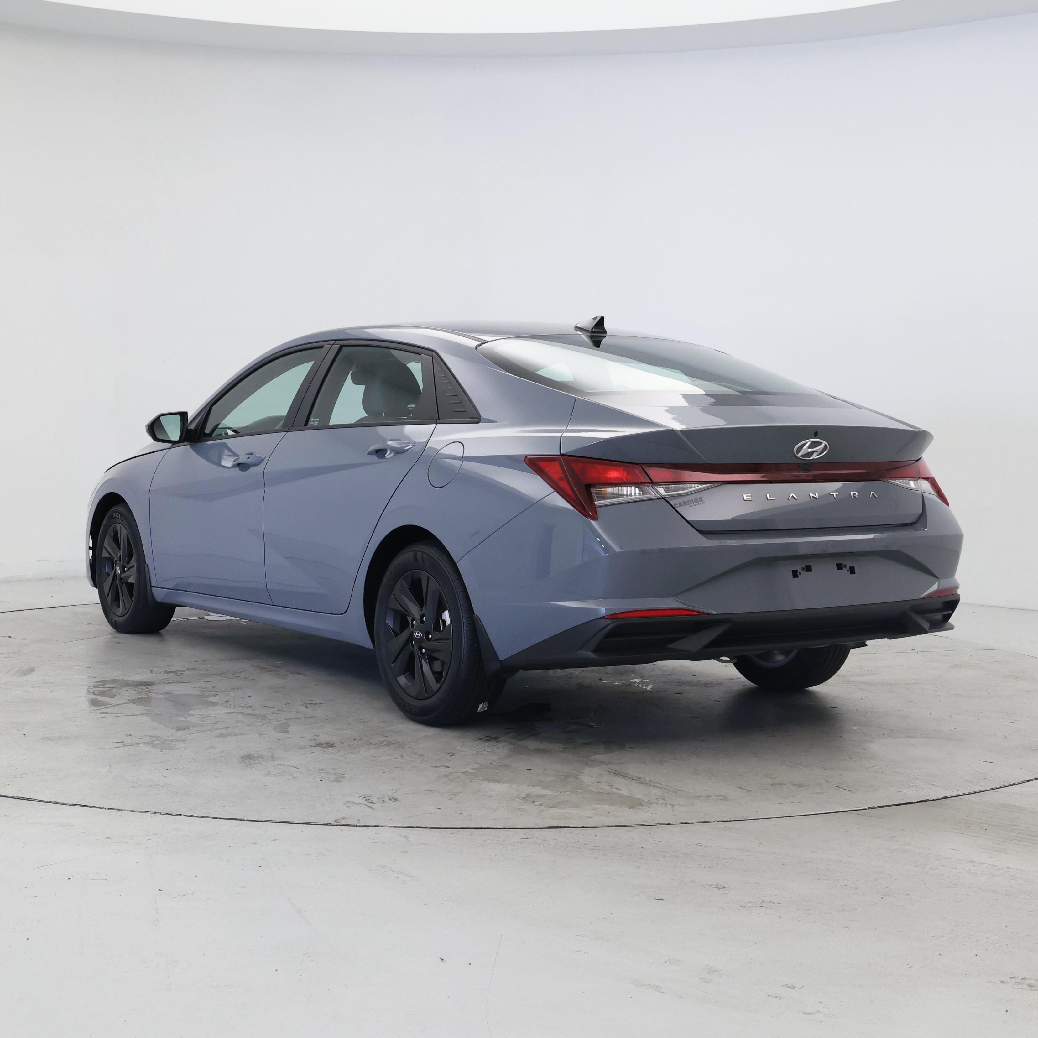 Thumbnail: 2023 Hyundai Elantra - 2