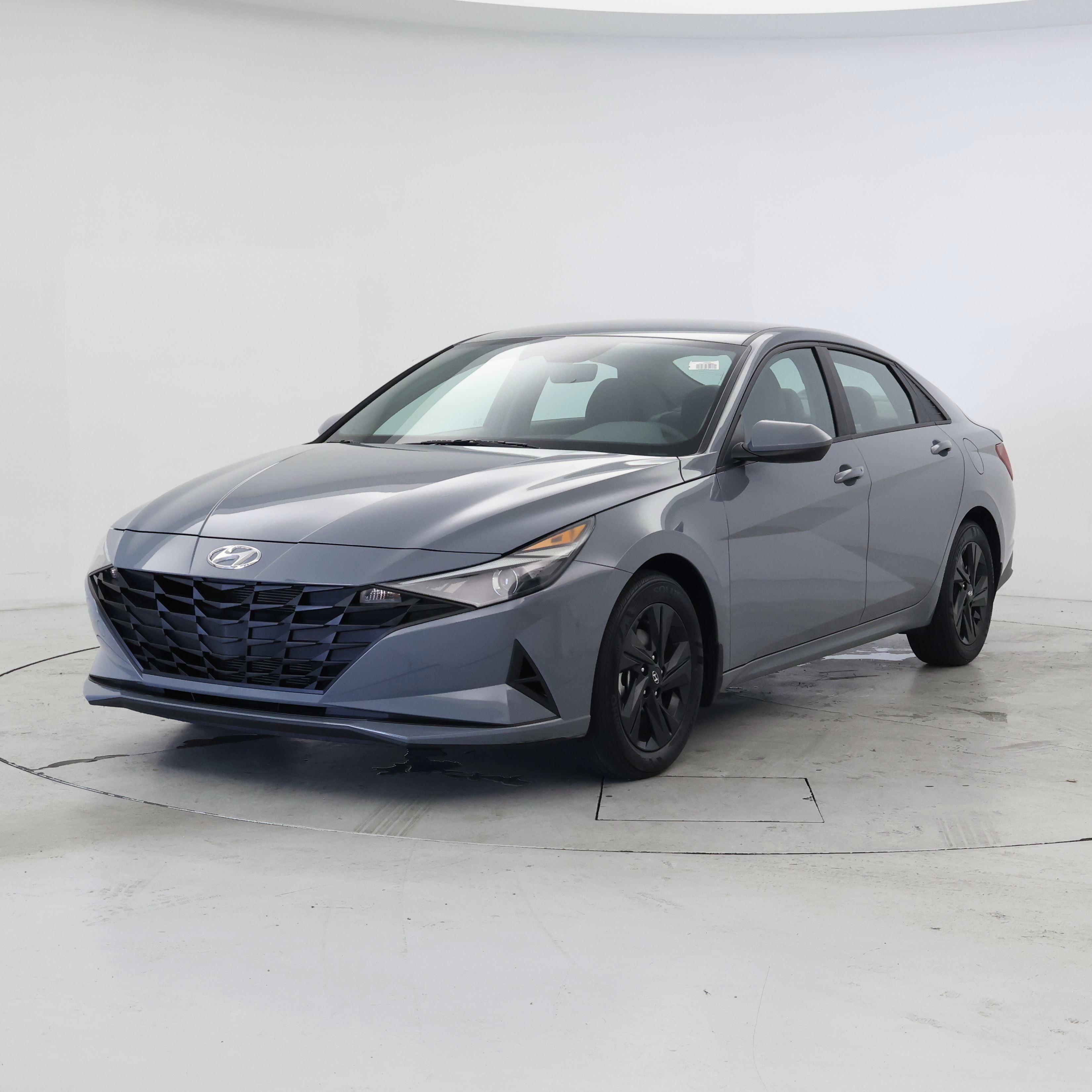 Thumbnail: 2023 Hyundai Elantra - 4