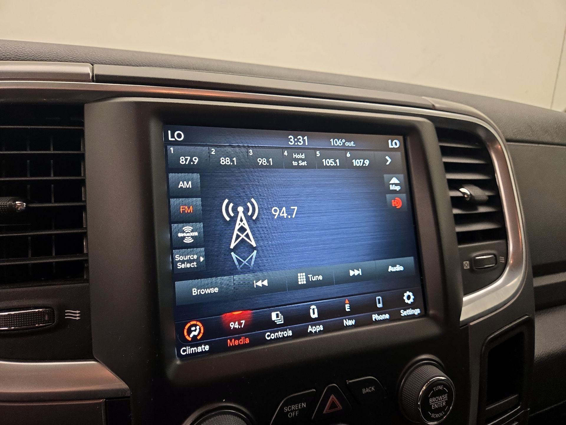 Thumbnail: 2023 RAM 1500 Classic - 16