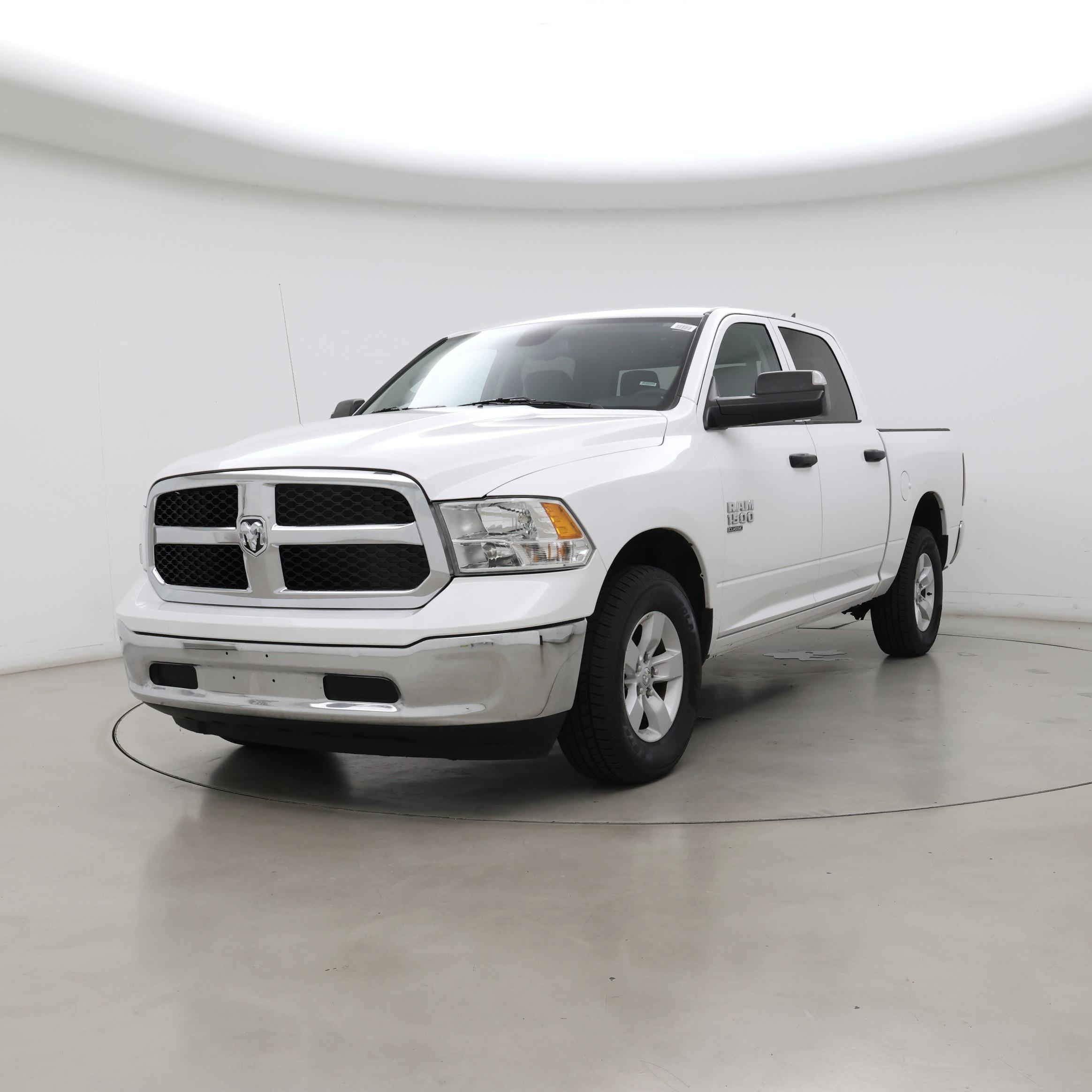 Thumbnail: 2023 RAM 1500 Classic - 4