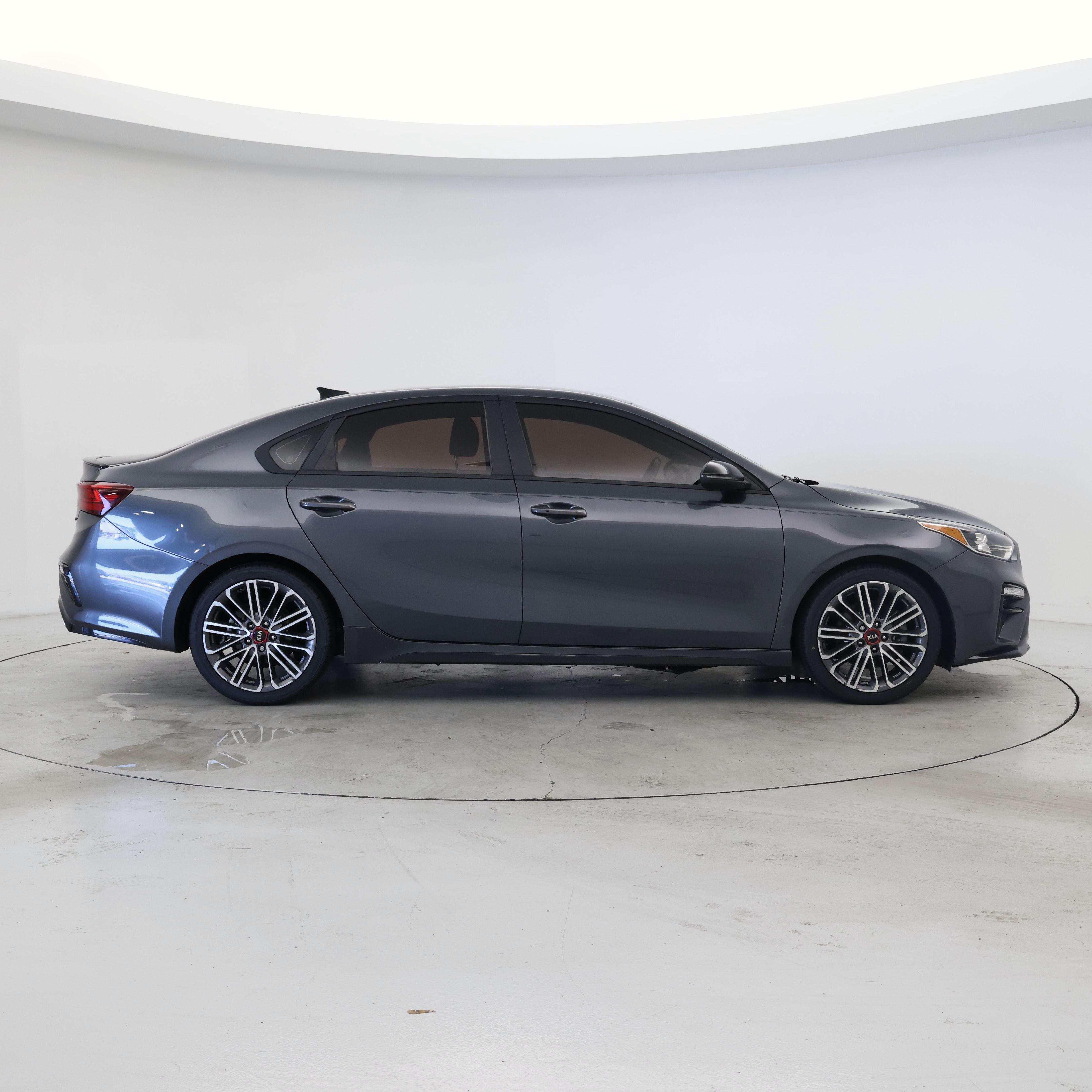 Thumbnail: 2021 Kia Forte - 7