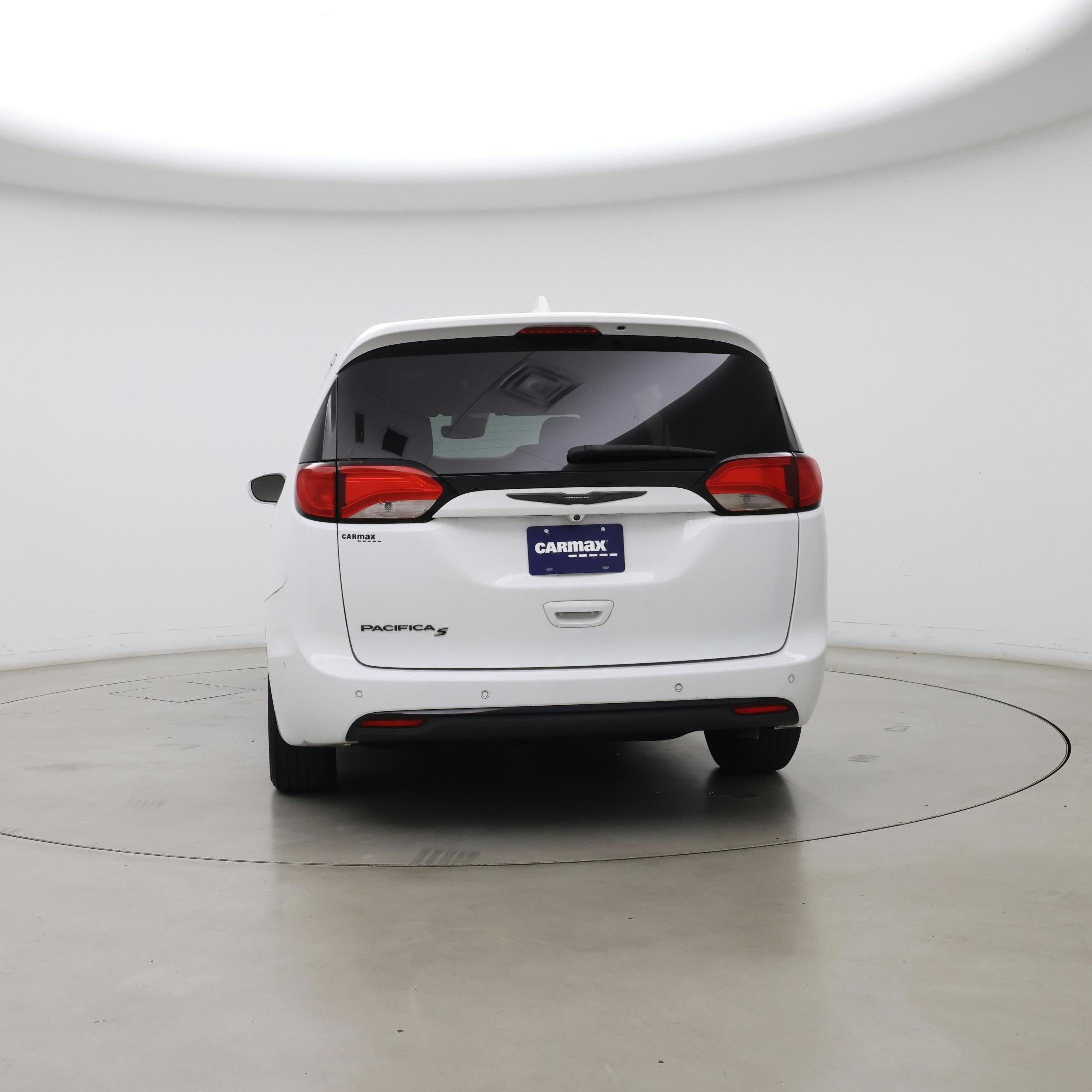 Thumbnail: 2020 Chrysler Pacifica - 6