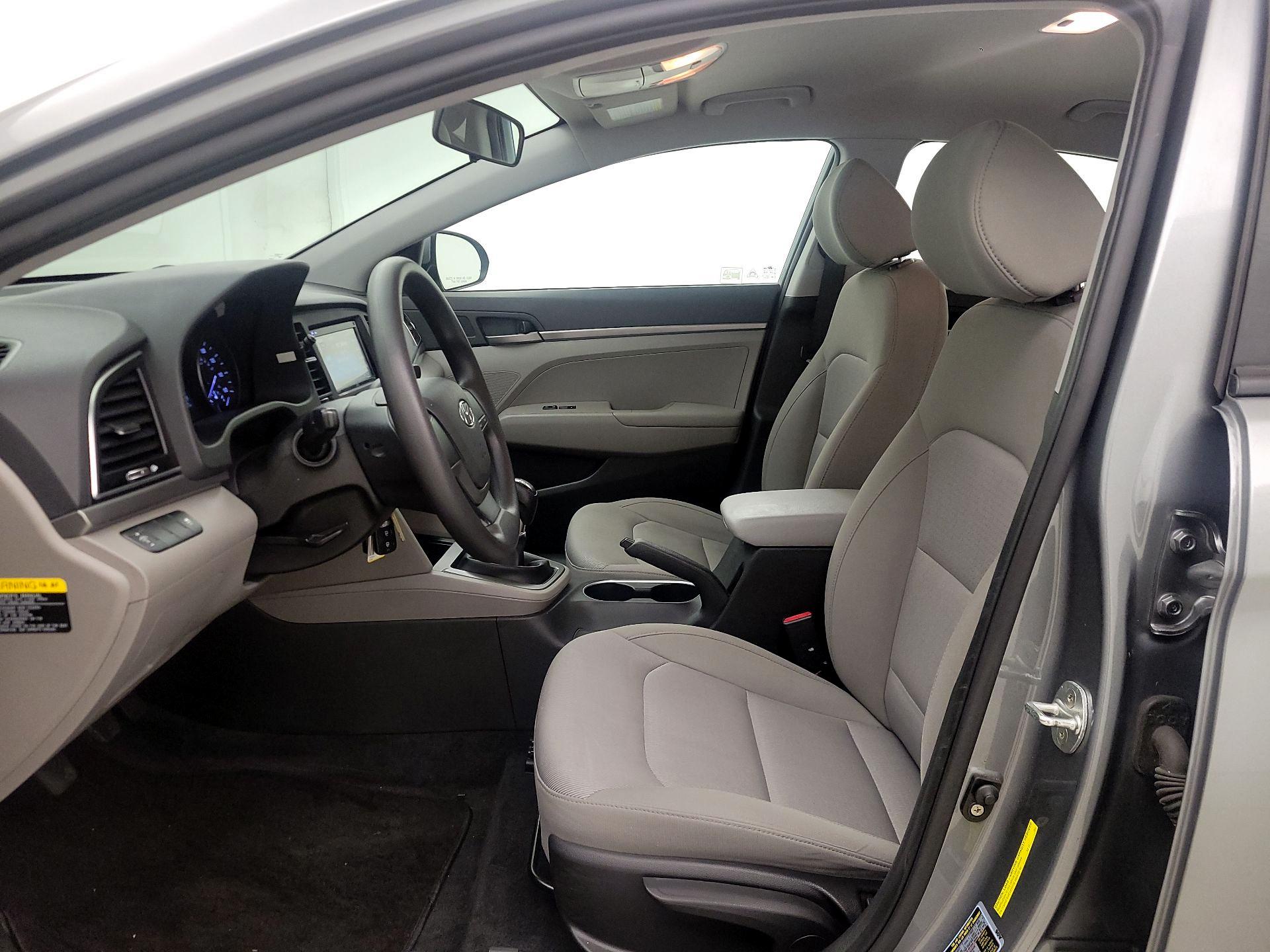 Thumbnail: 2017 Hyundai Elantra - 11