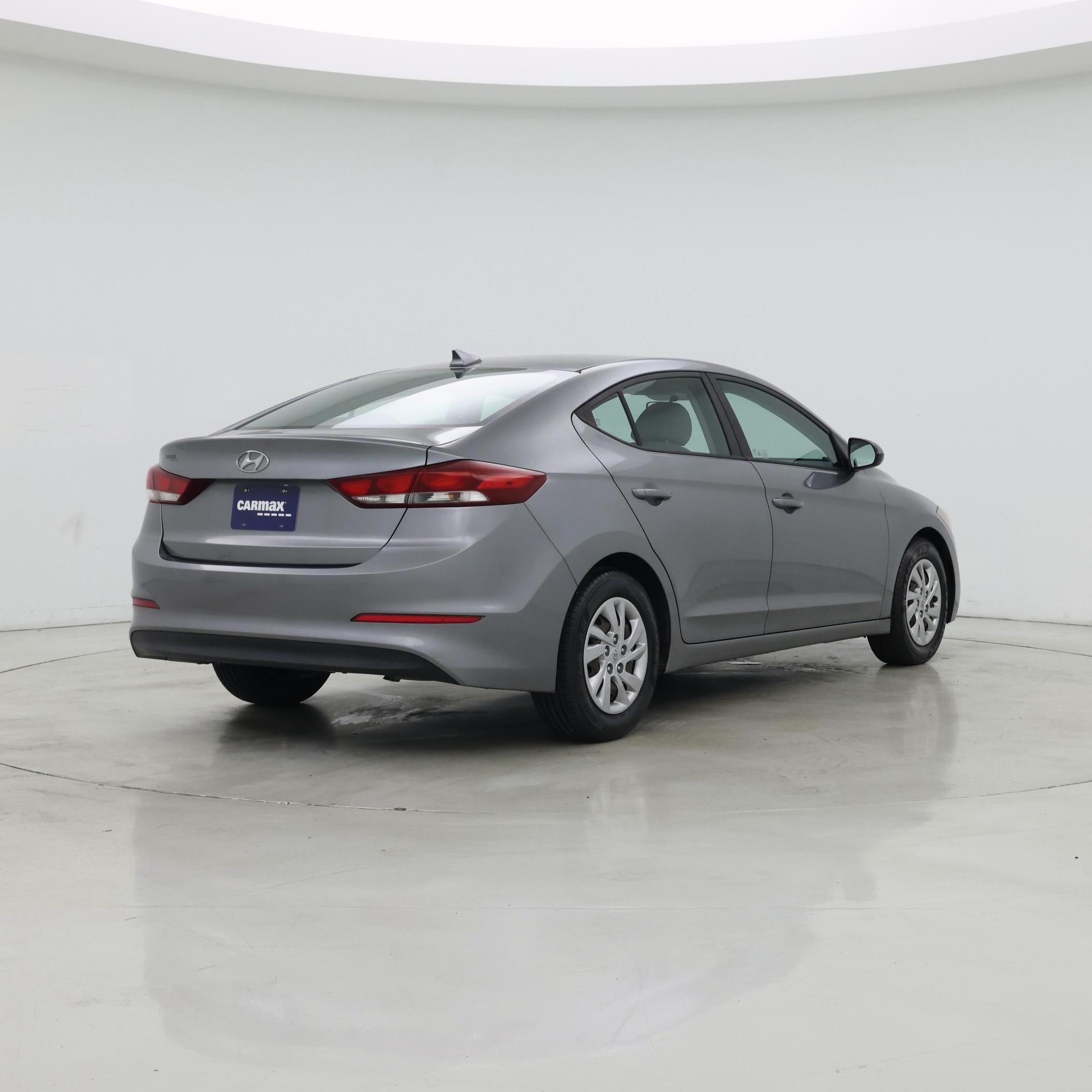 Thumbnail: 2017 Hyundai Elantra - 8