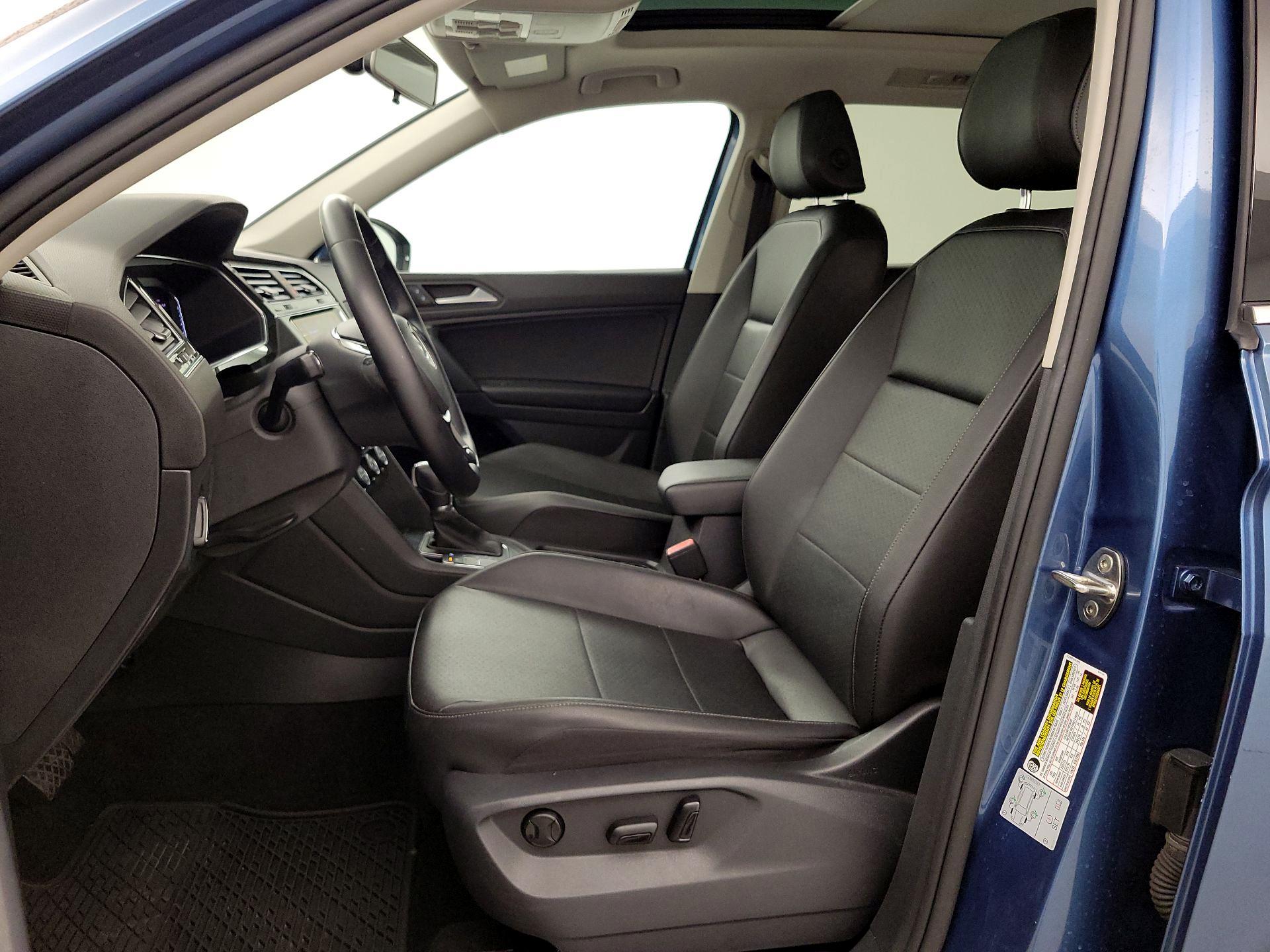 Thumbnail: 2019 Volkswagen Tiguan - 11