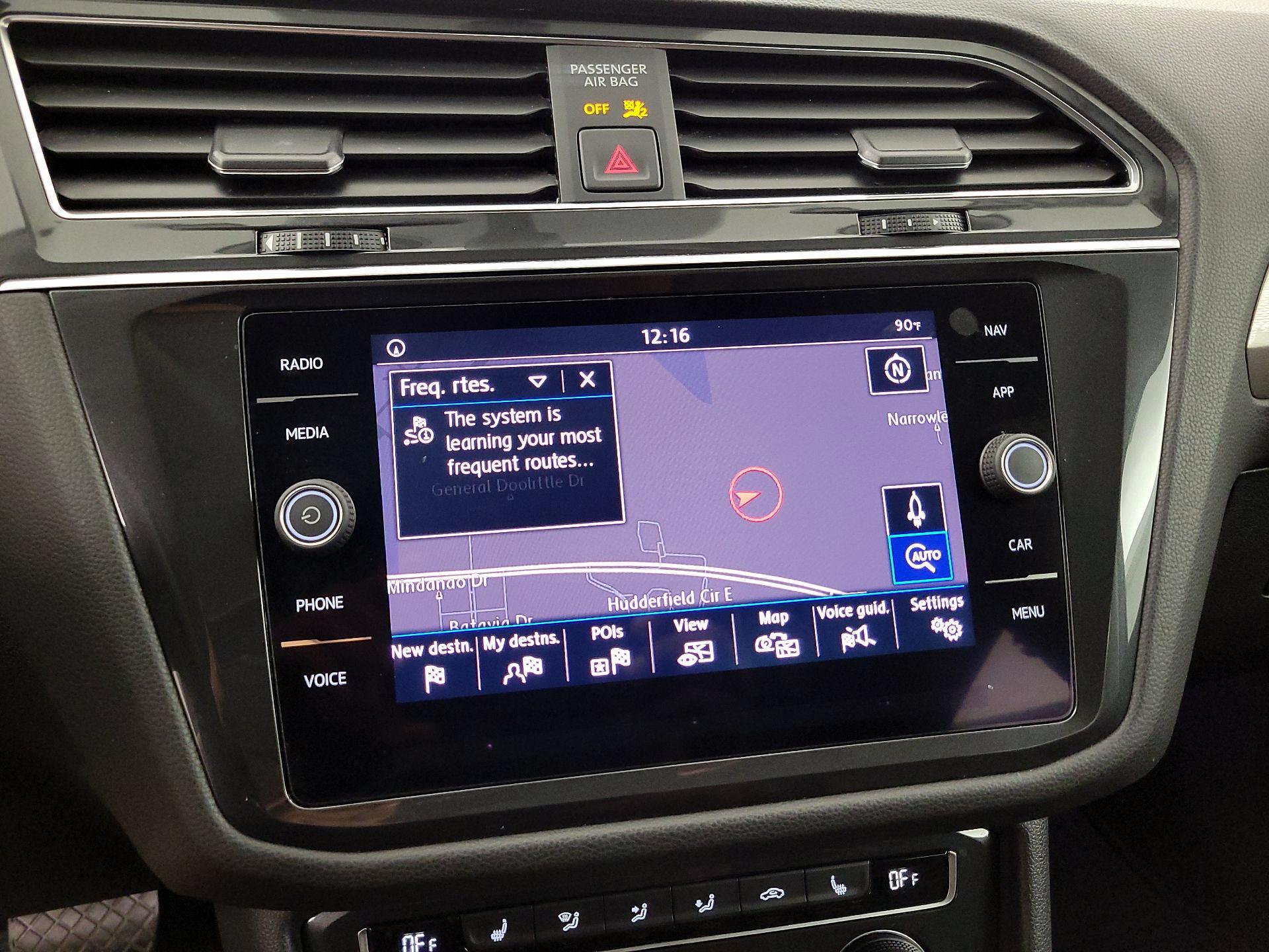 Thumbnail: 2019 Volkswagen Tiguan - 14