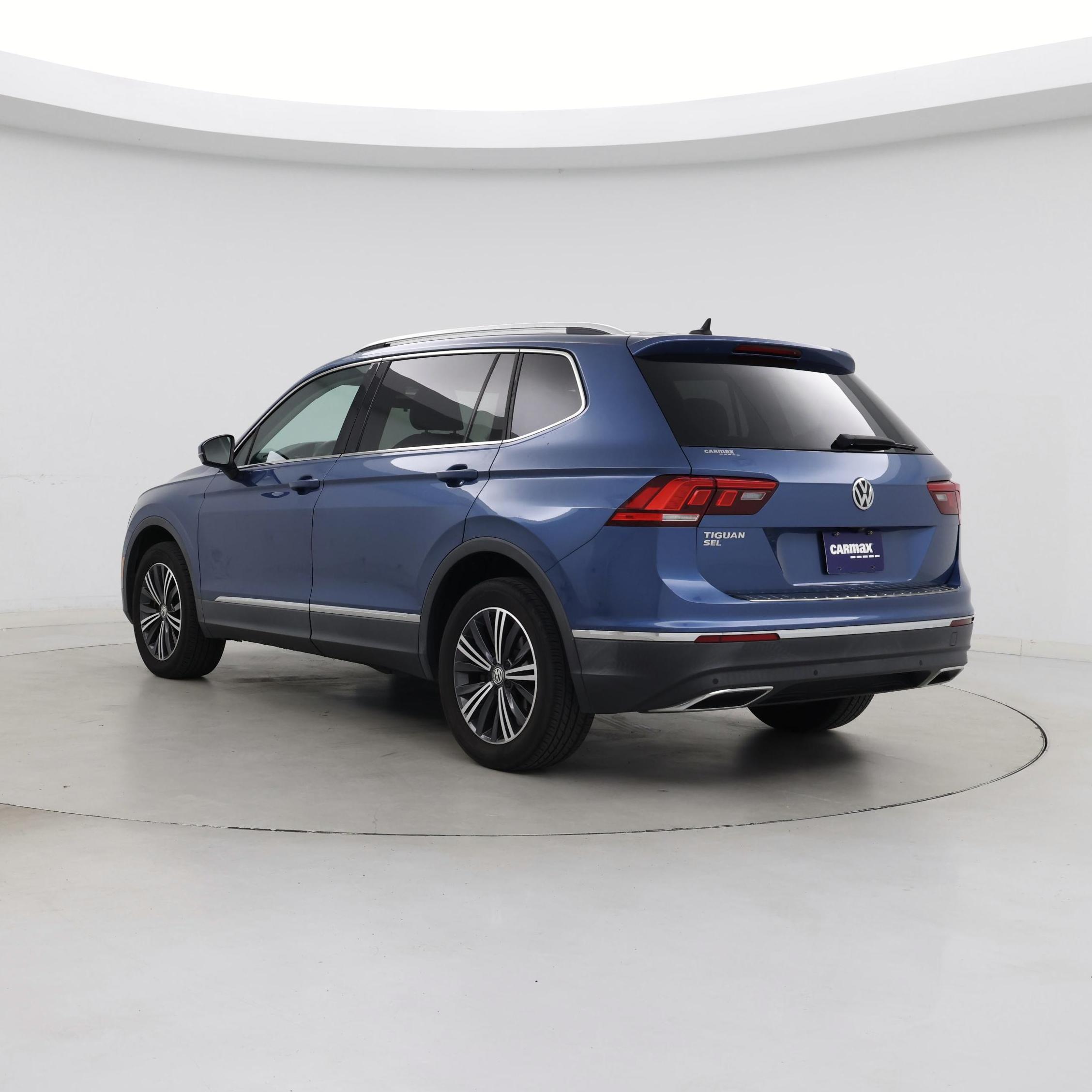 Thumbnail: 2019 Volkswagen Tiguan - 2
