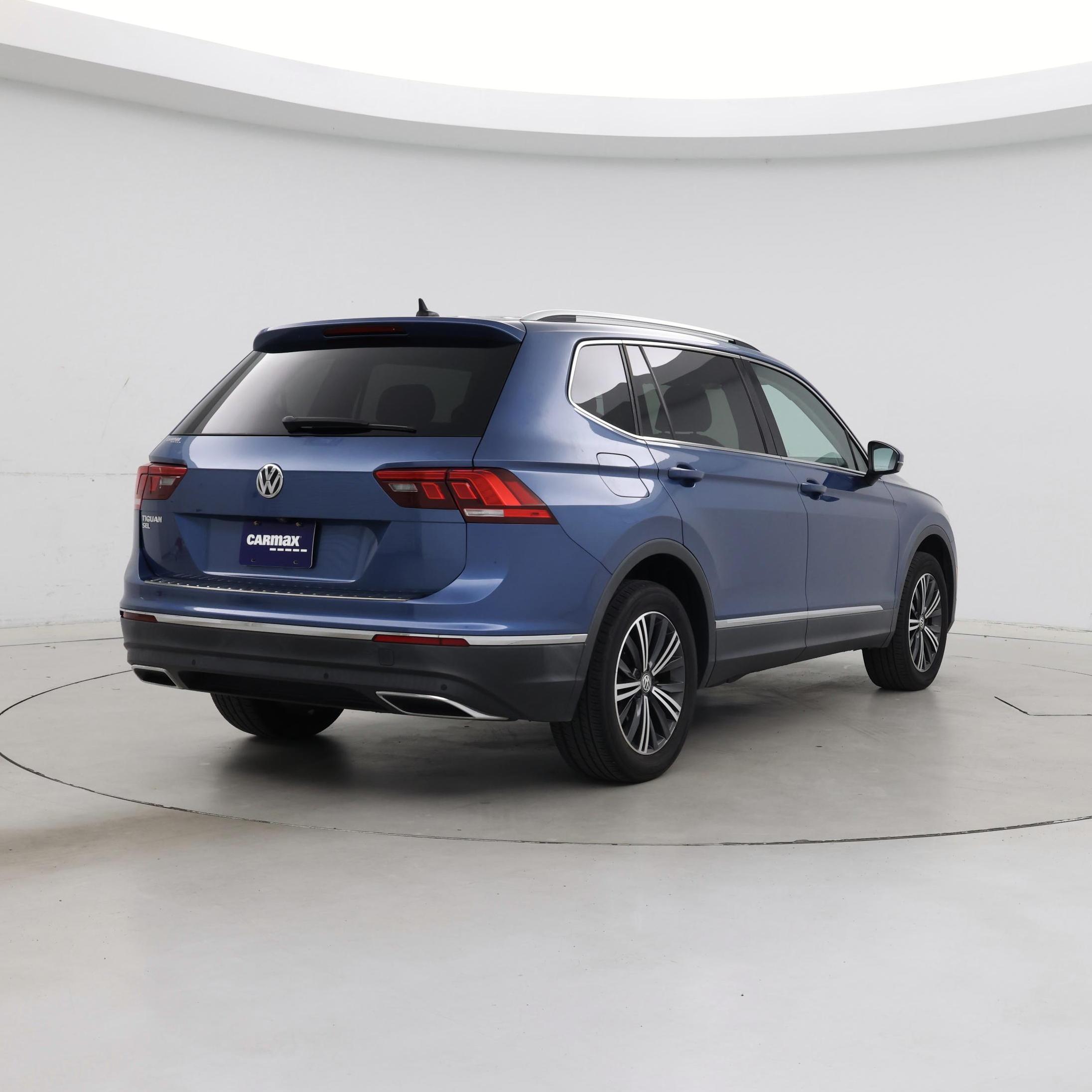 Thumbnail: 2019 Volkswagen Tiguan - 8