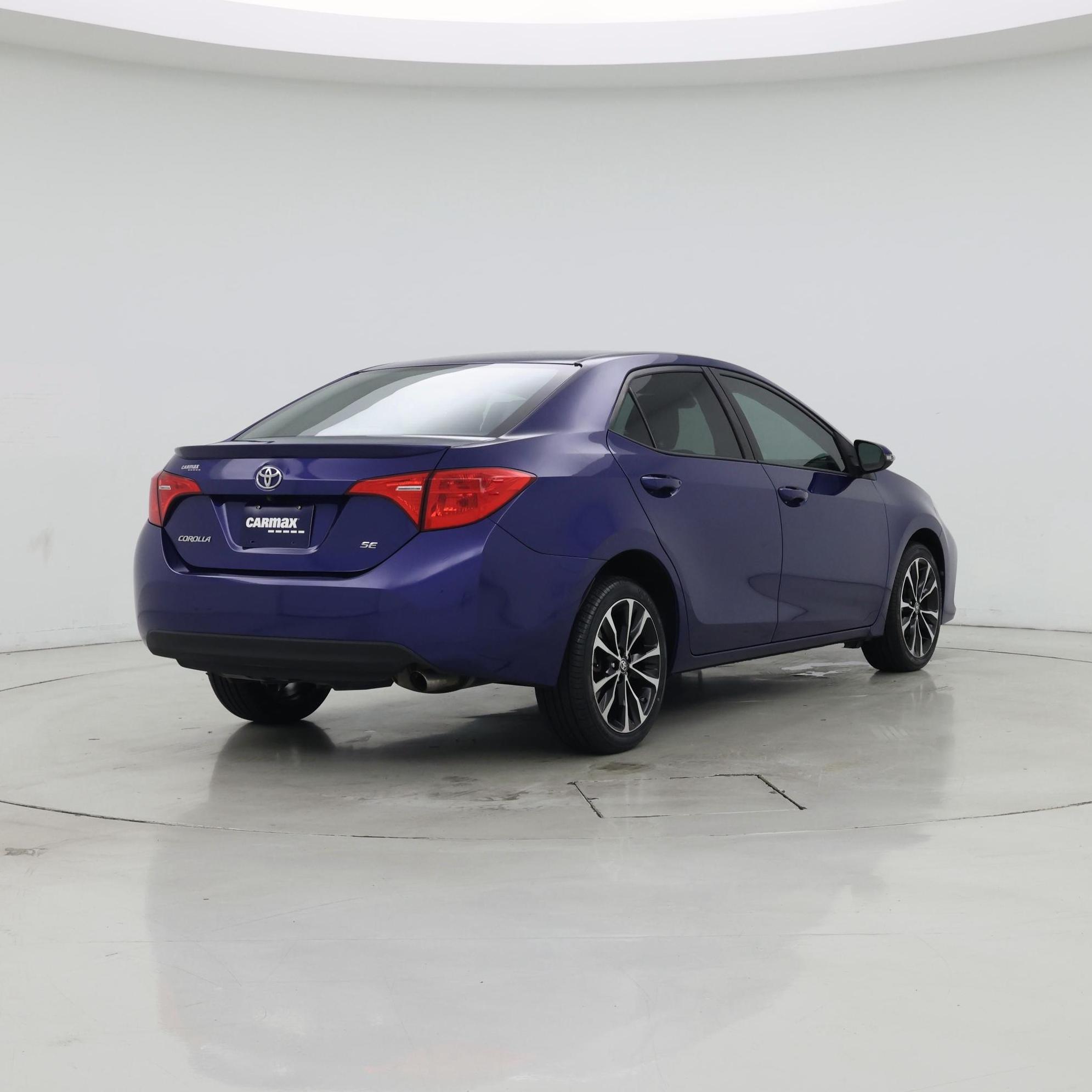Thumbnail: 2018 Toyota Corolla - 8