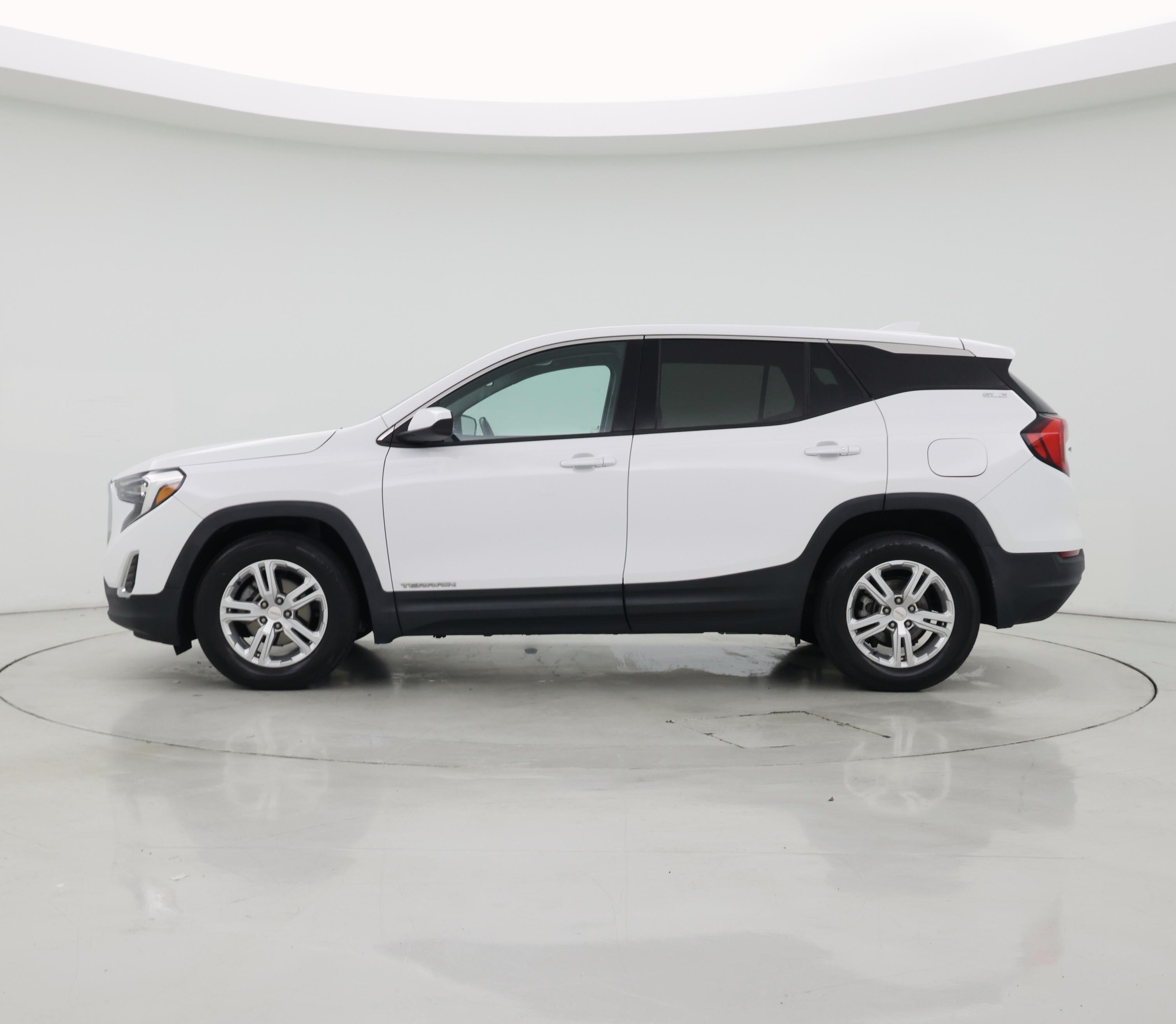 Thumbnail: 2018 GMC Terrain - 3