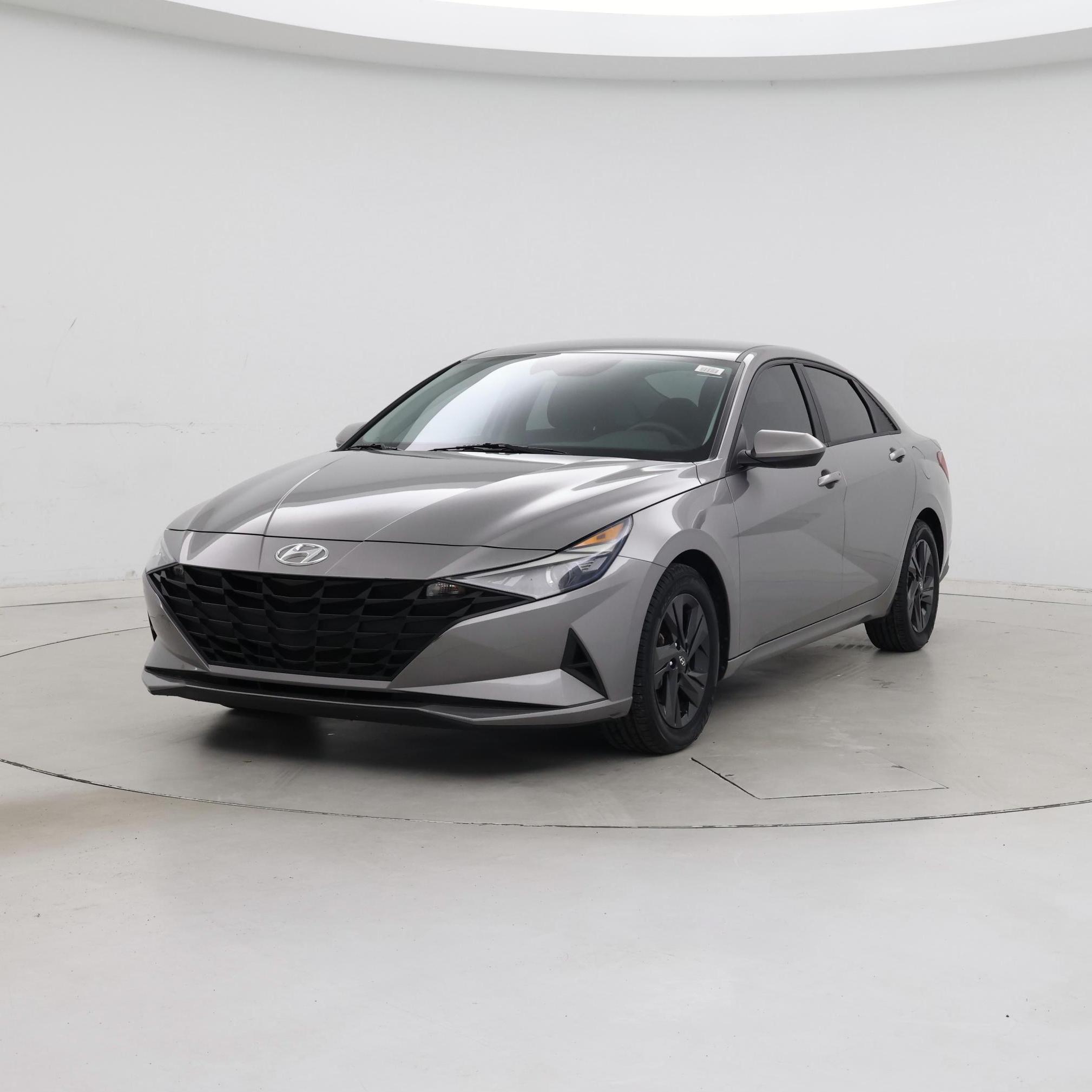 Thumbnail: 2022 Hyundai Elantra - 4