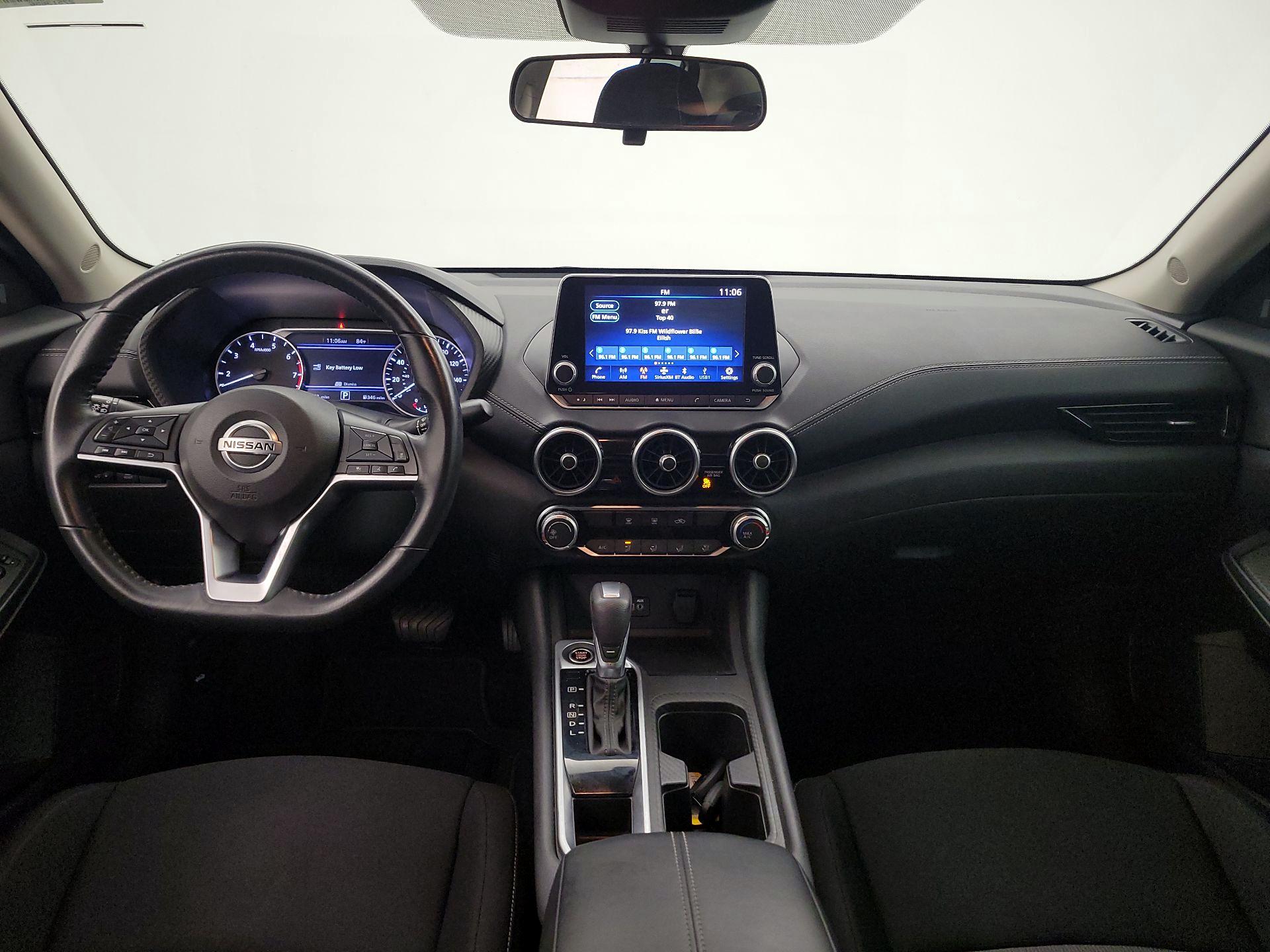 Thumbnail: 2022 Nissan Sentra - 9