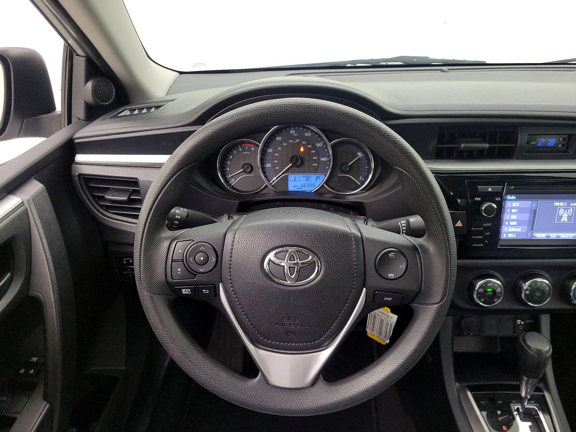 Thumbnail: 2016 Toyota Corolla - 10