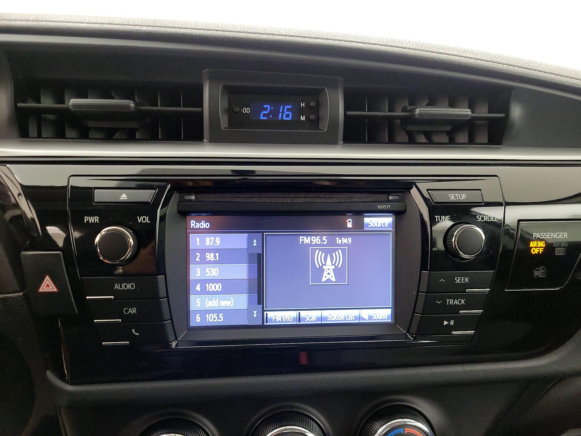 Thumbnail: 2016 Toyota Corolla - 15