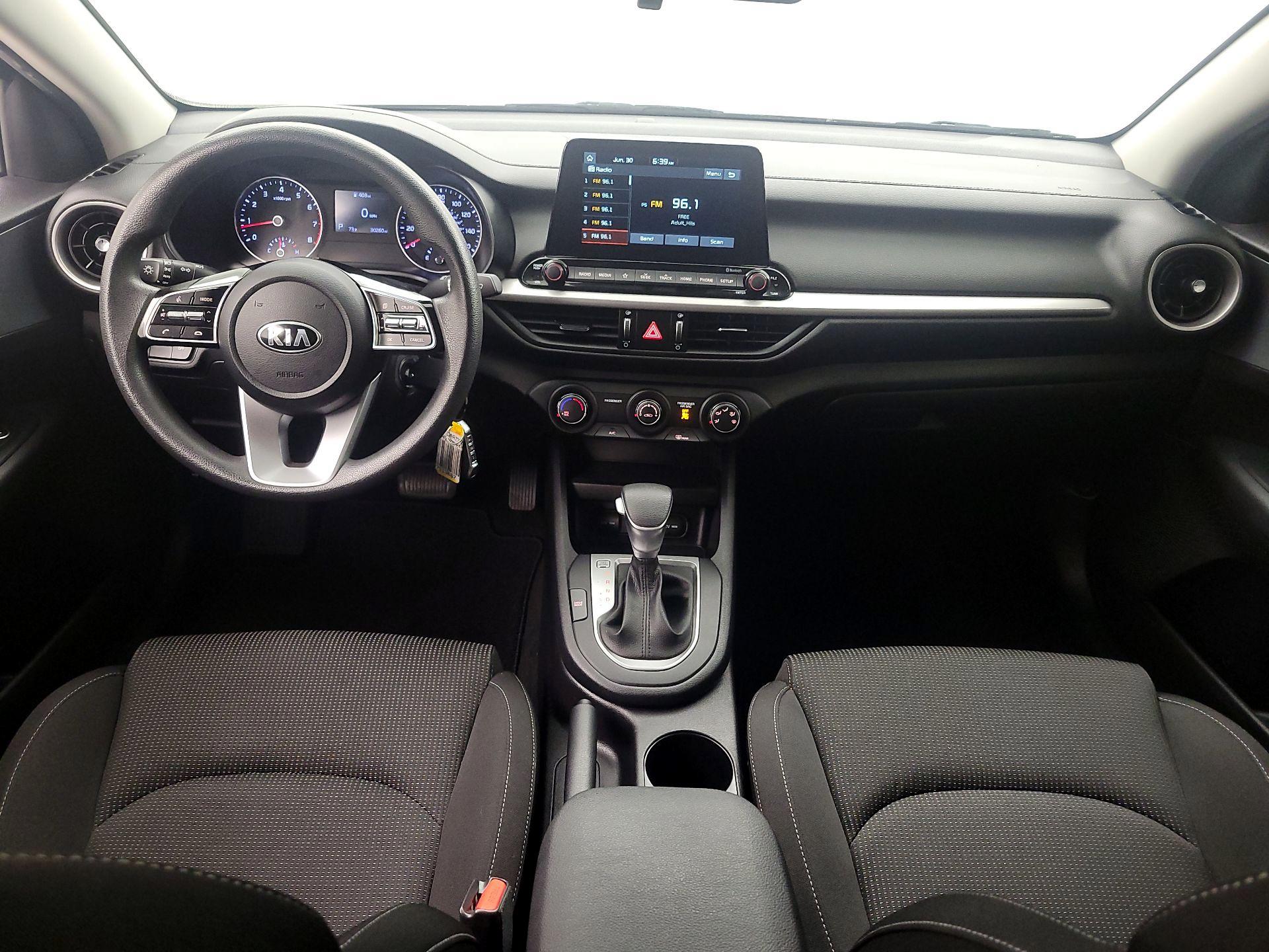 Thumbnail: 2021 Kia Forte - 9