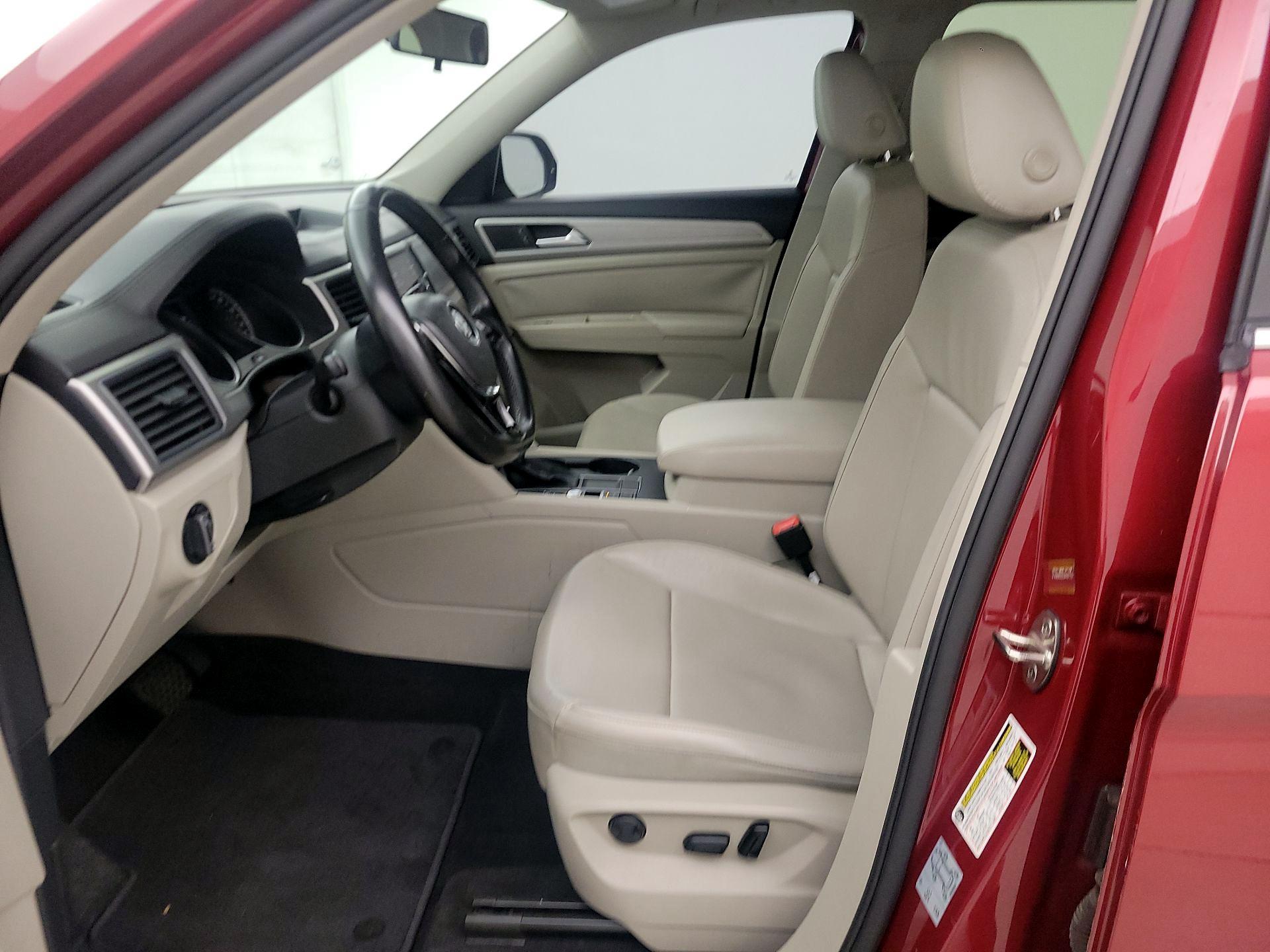 Thumbnail: 2018 Volkswagen Atlas - 11