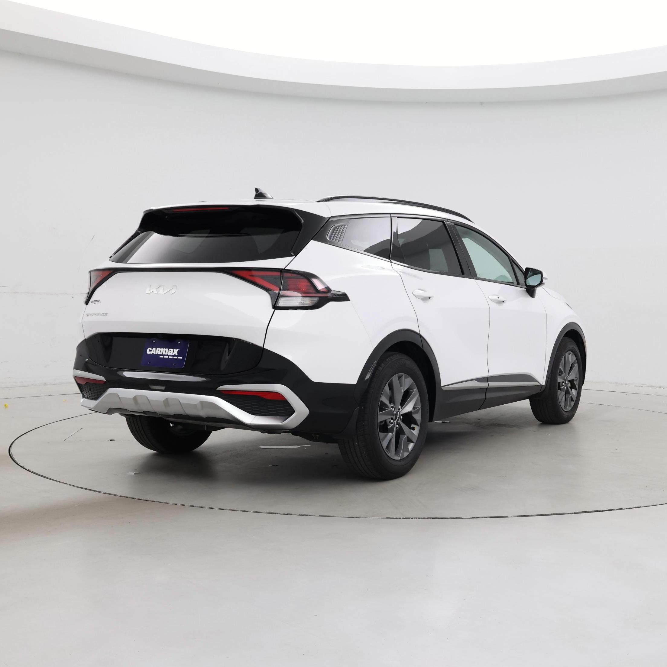 Thumbnail: 2024 Kia Sportage - 8