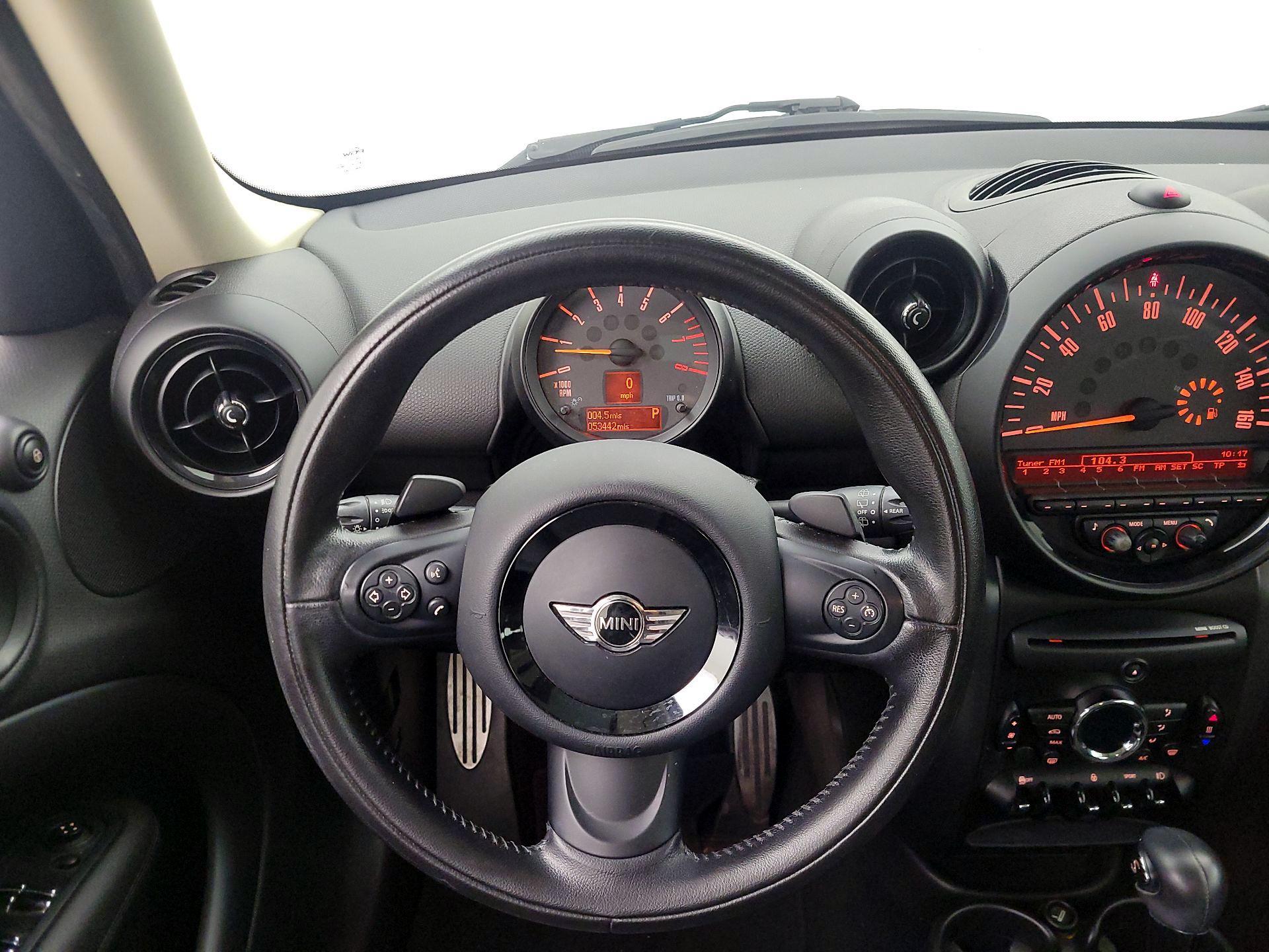Thumbnail: 2015 MINI Cooper Countryman - 10