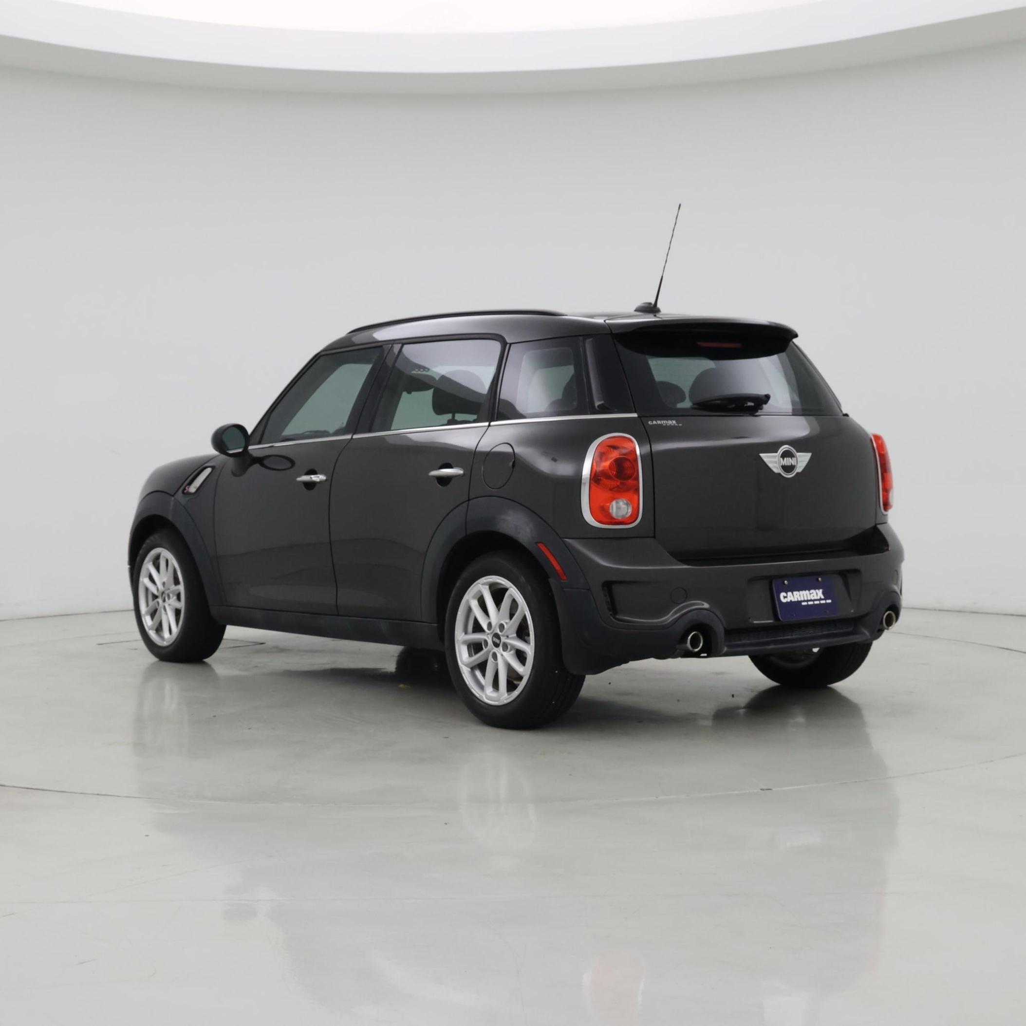Thumbnail: 2015 MINI Cooper Countryman - 2