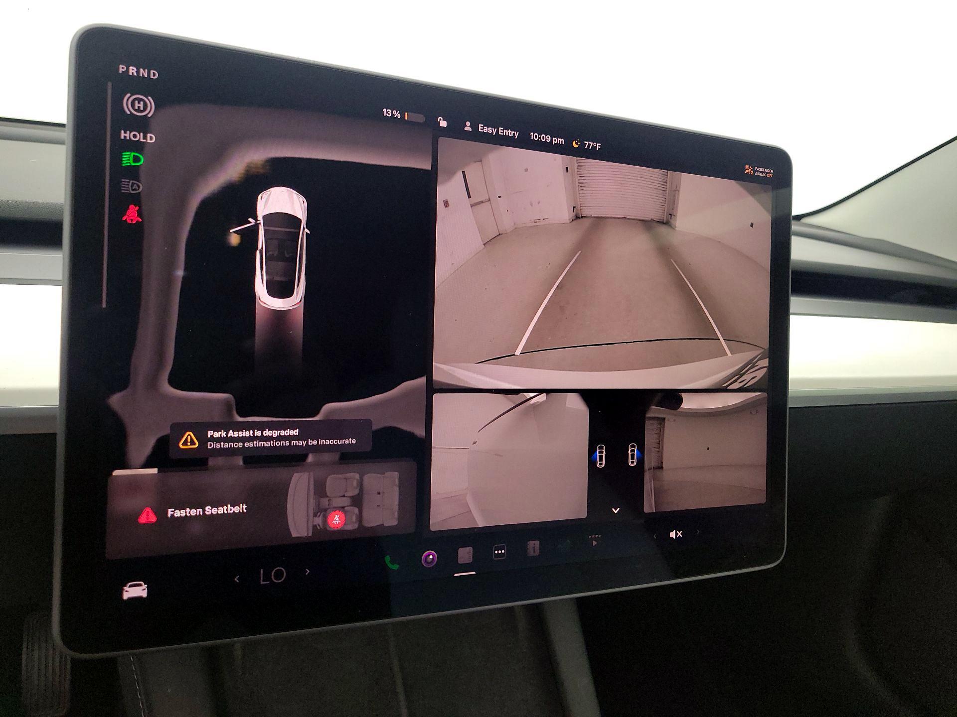 Thumbnail: 2023 Tesla Model 3 - 14