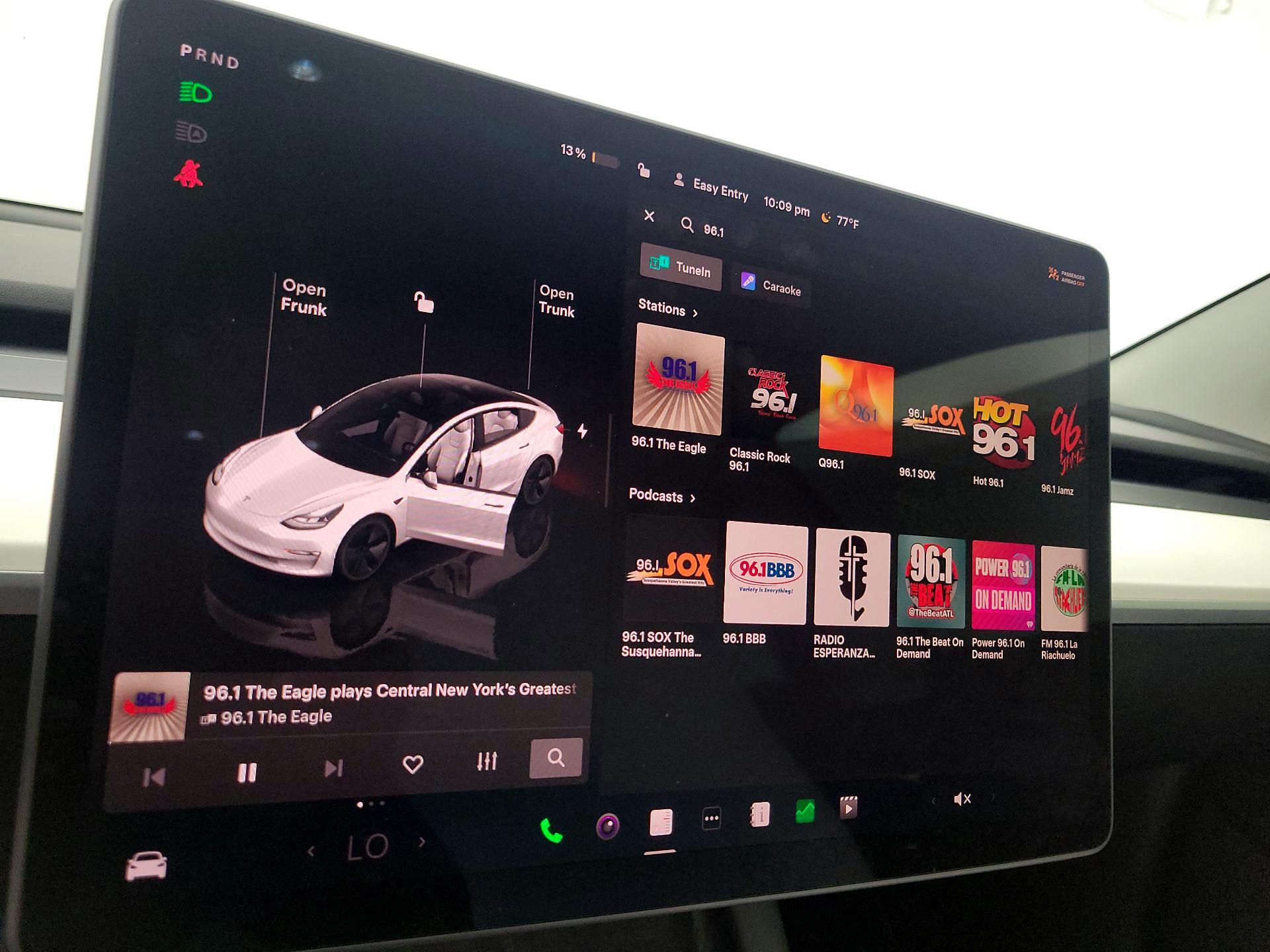 Thumbnail: 2023 Tesla Model 3 - 15