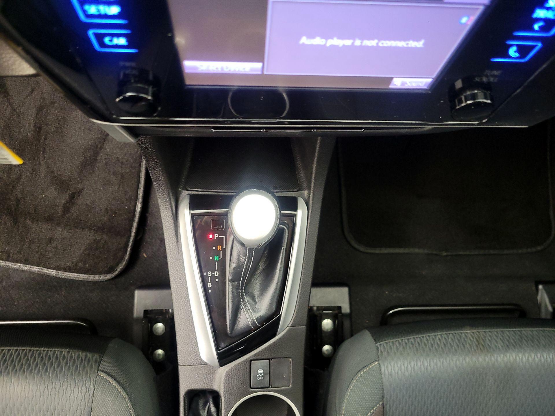 Thumbnail: 2019 Toyota Corolla - 17