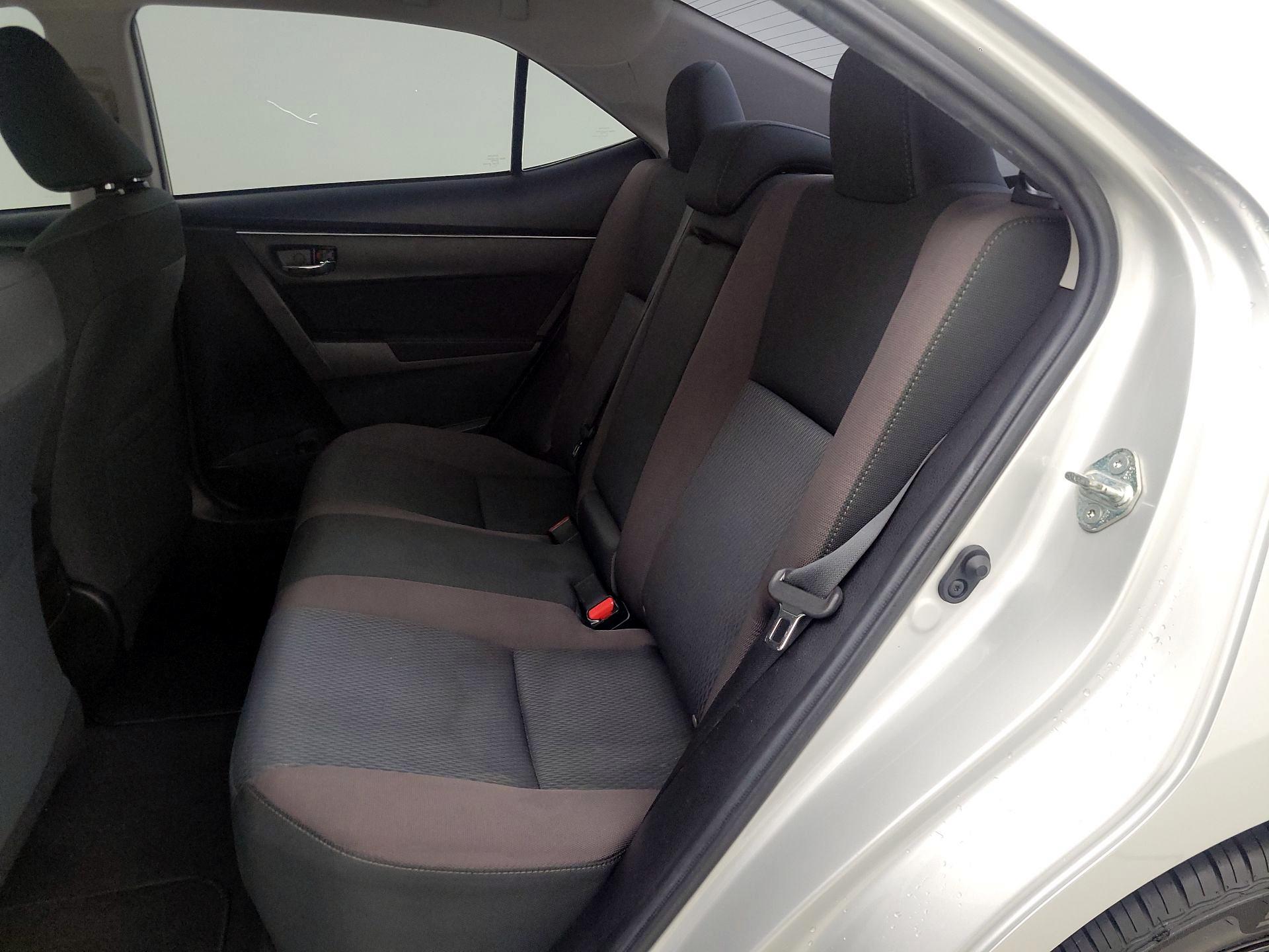 Thumbnail: 2019 Toyota Corolla - 19