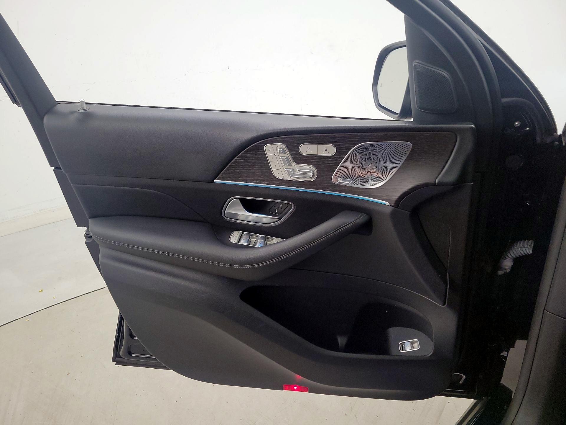 Thumbnail: 2021 Mercedes-Benz GLE - 12