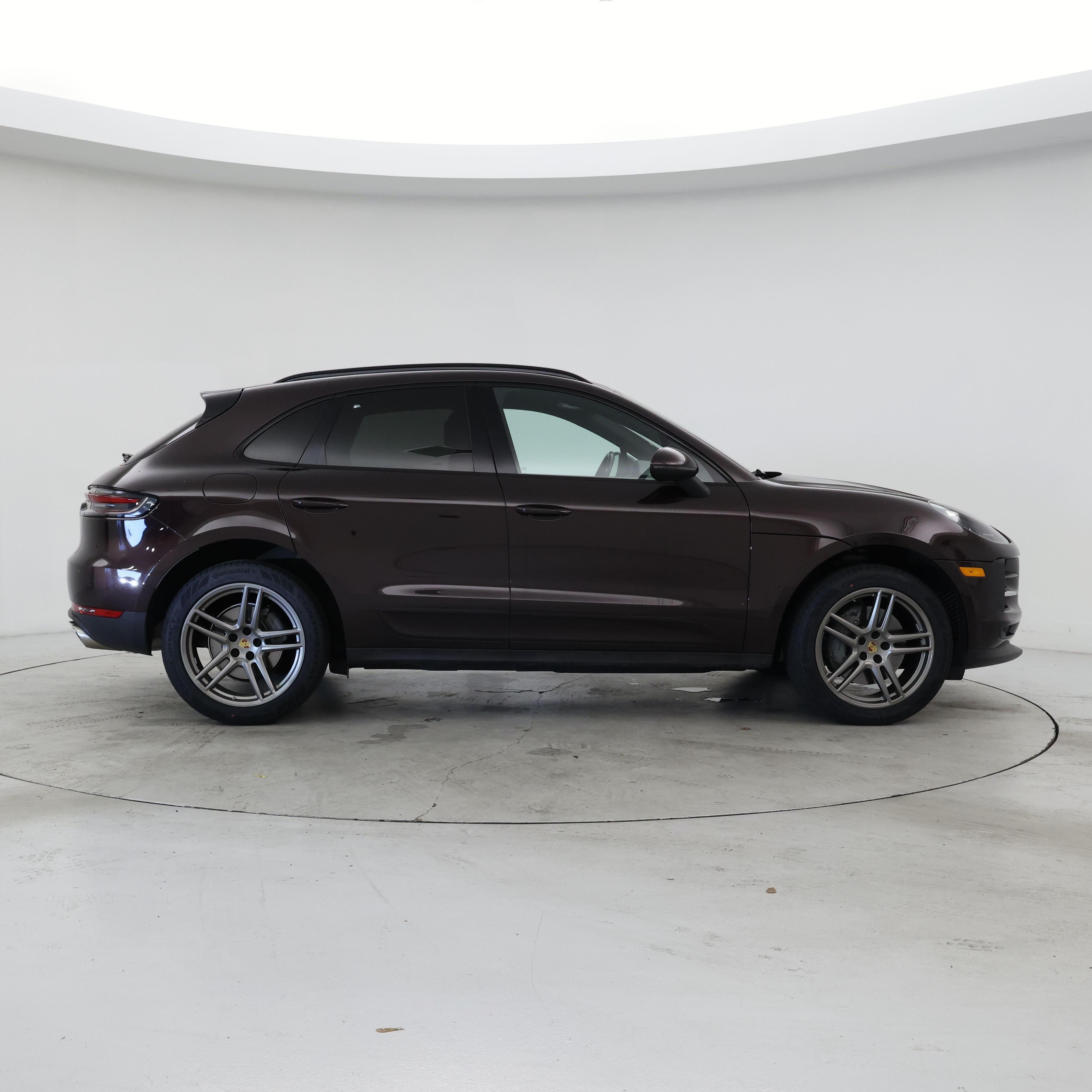 Thumbnail: 2020 Porsche Macan - 7