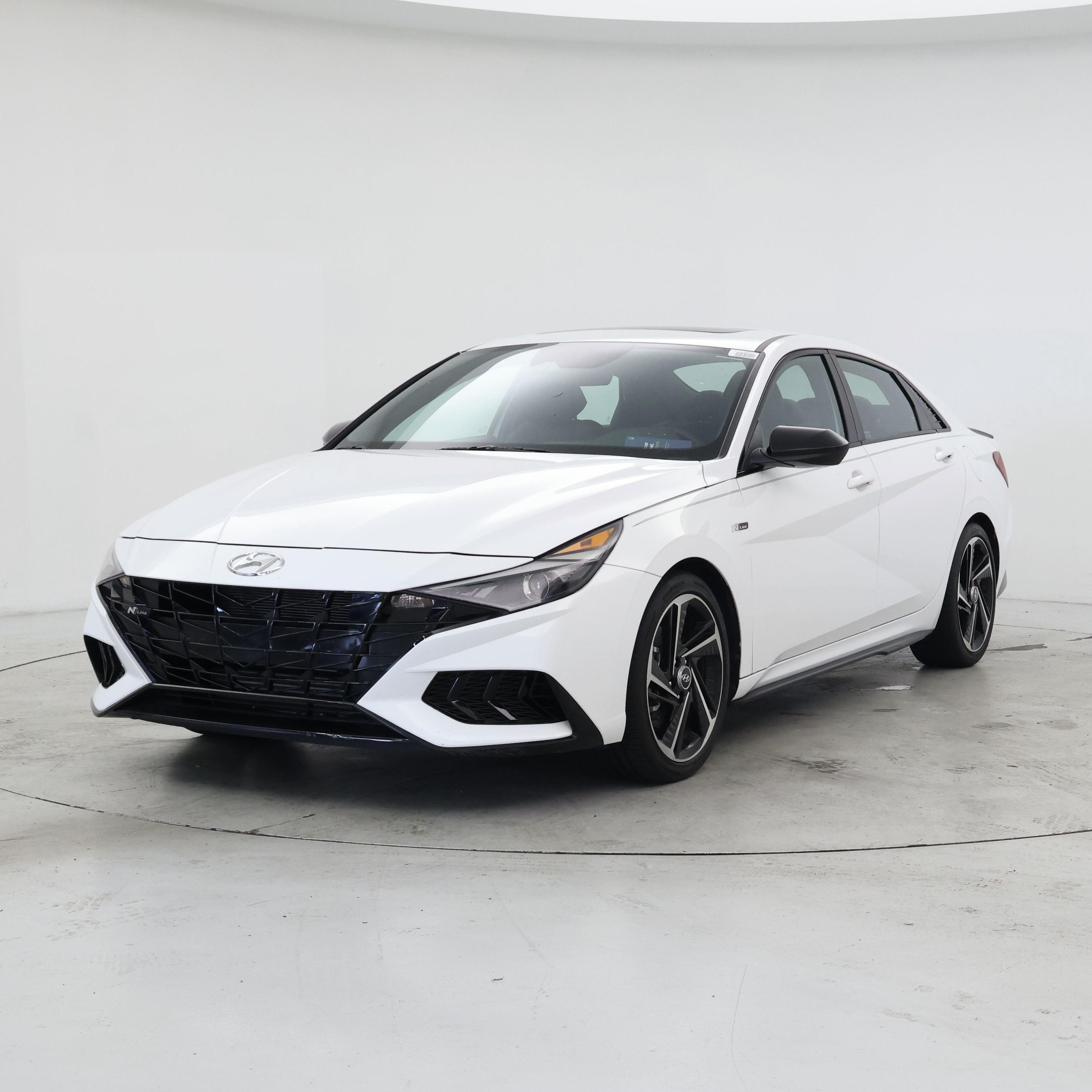 Thumbnail: 2023 Hyundai Elantra - 4