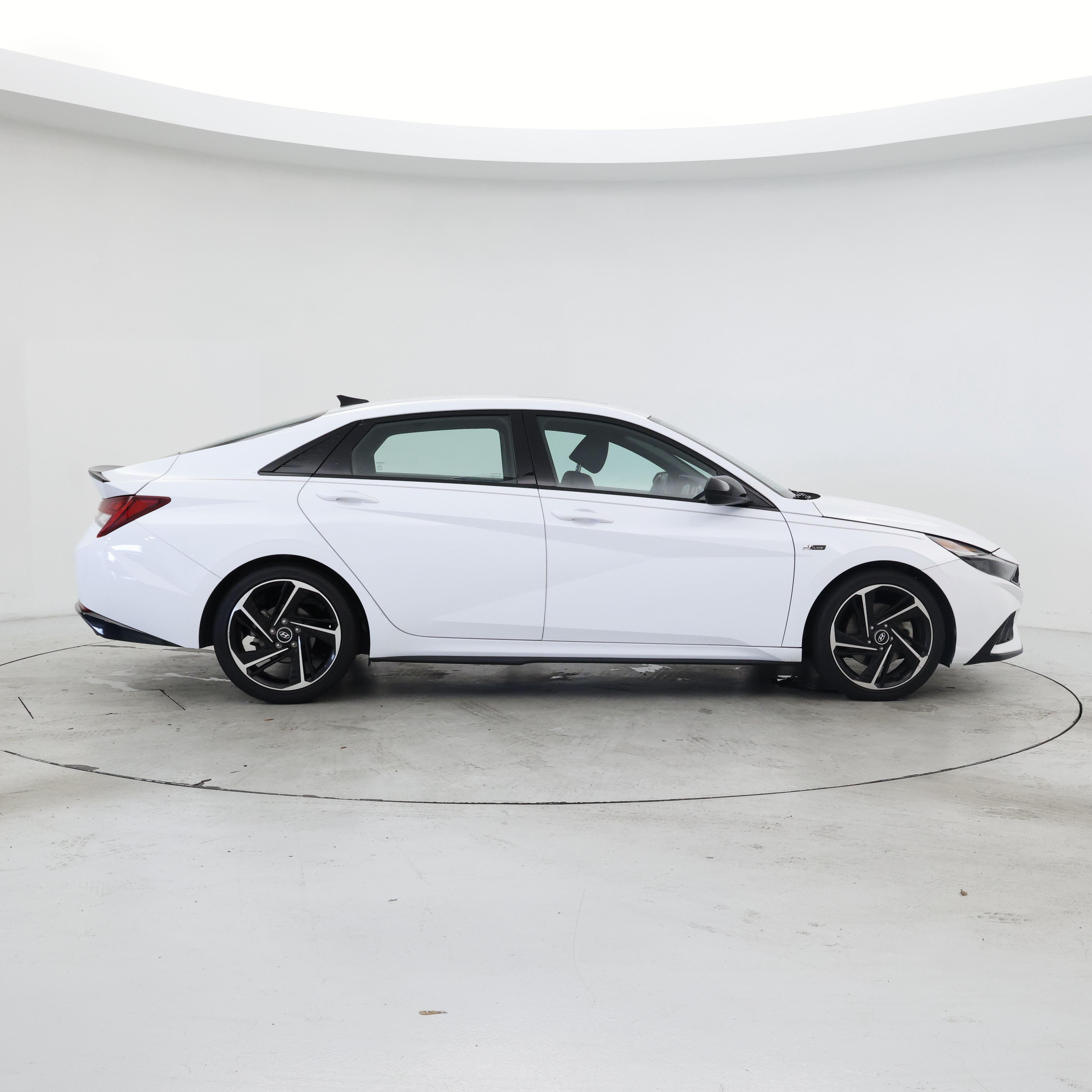 Thumbnail: 2023 Hyundai Elantra - 7