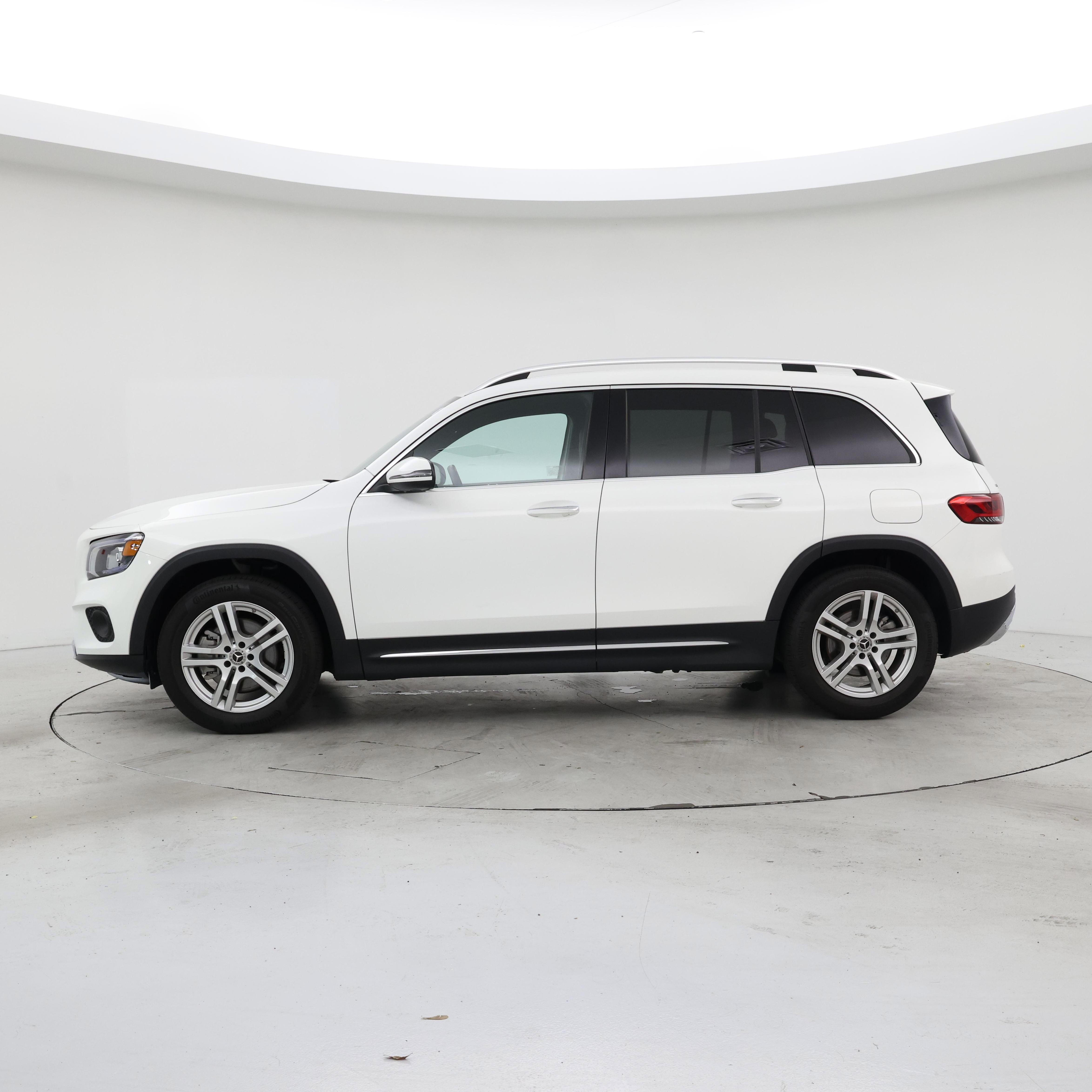 Thumbnail: 2020 Mercedes-Benz GLB - 3