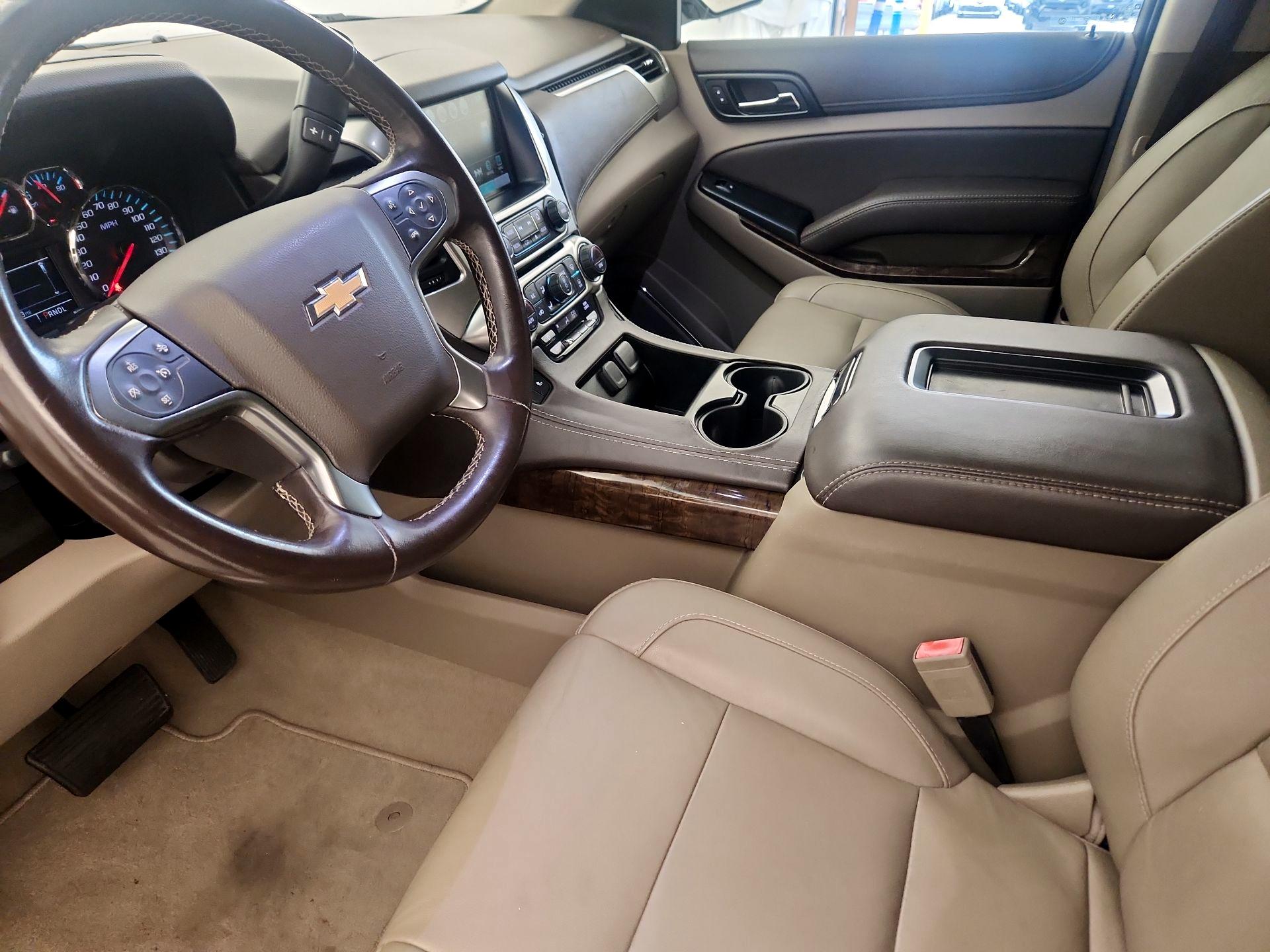 Thumbnail: 2019 Chevrolet Tahoe - 11