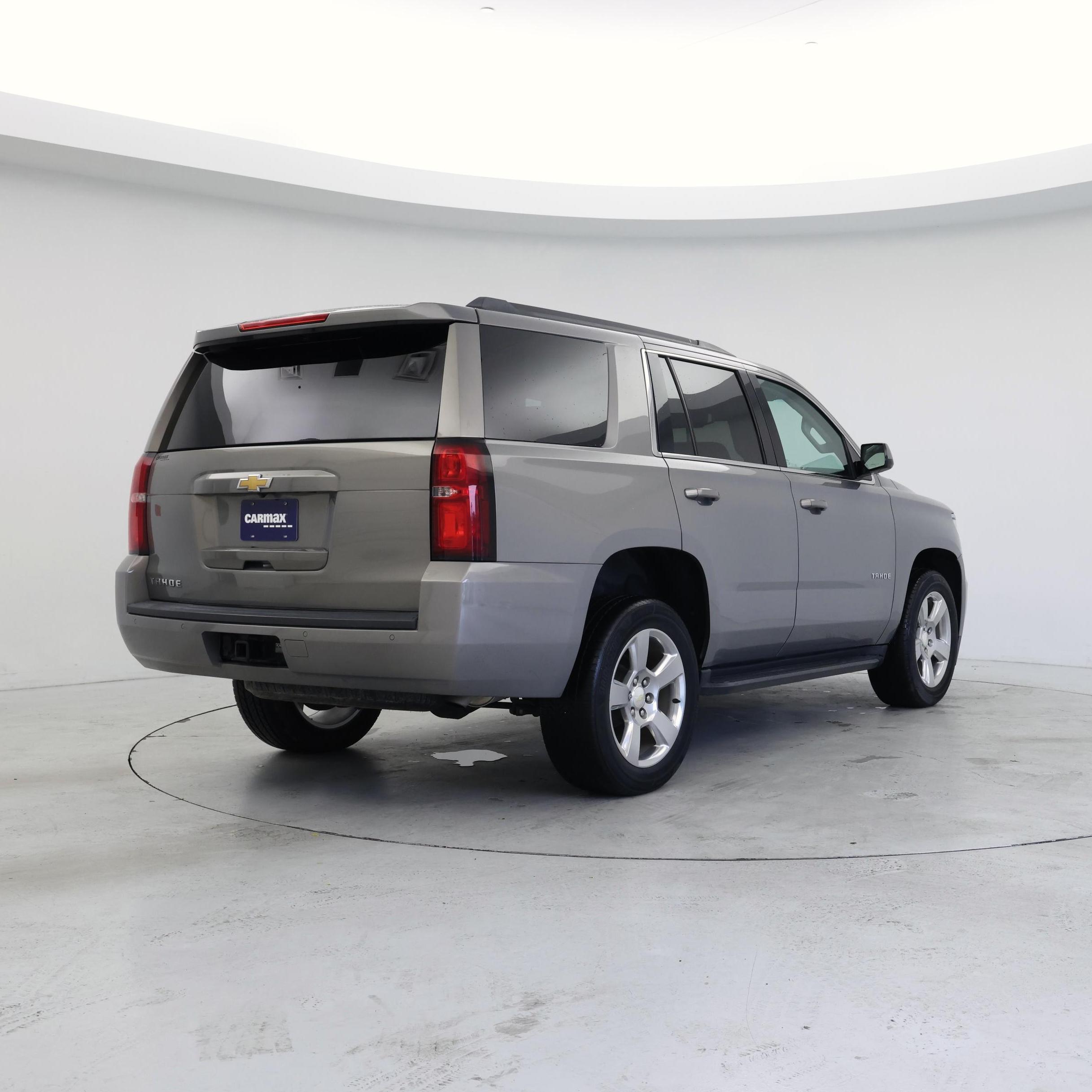 Thumbnail: 2019 Chevrolet Tahoe - 8