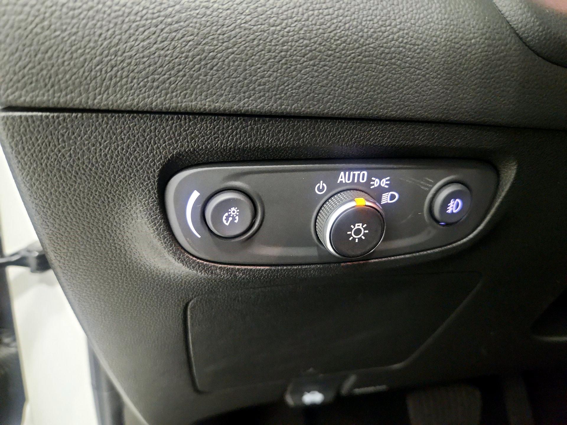 Thumbnail: 2022 Buick Encore GX - 13