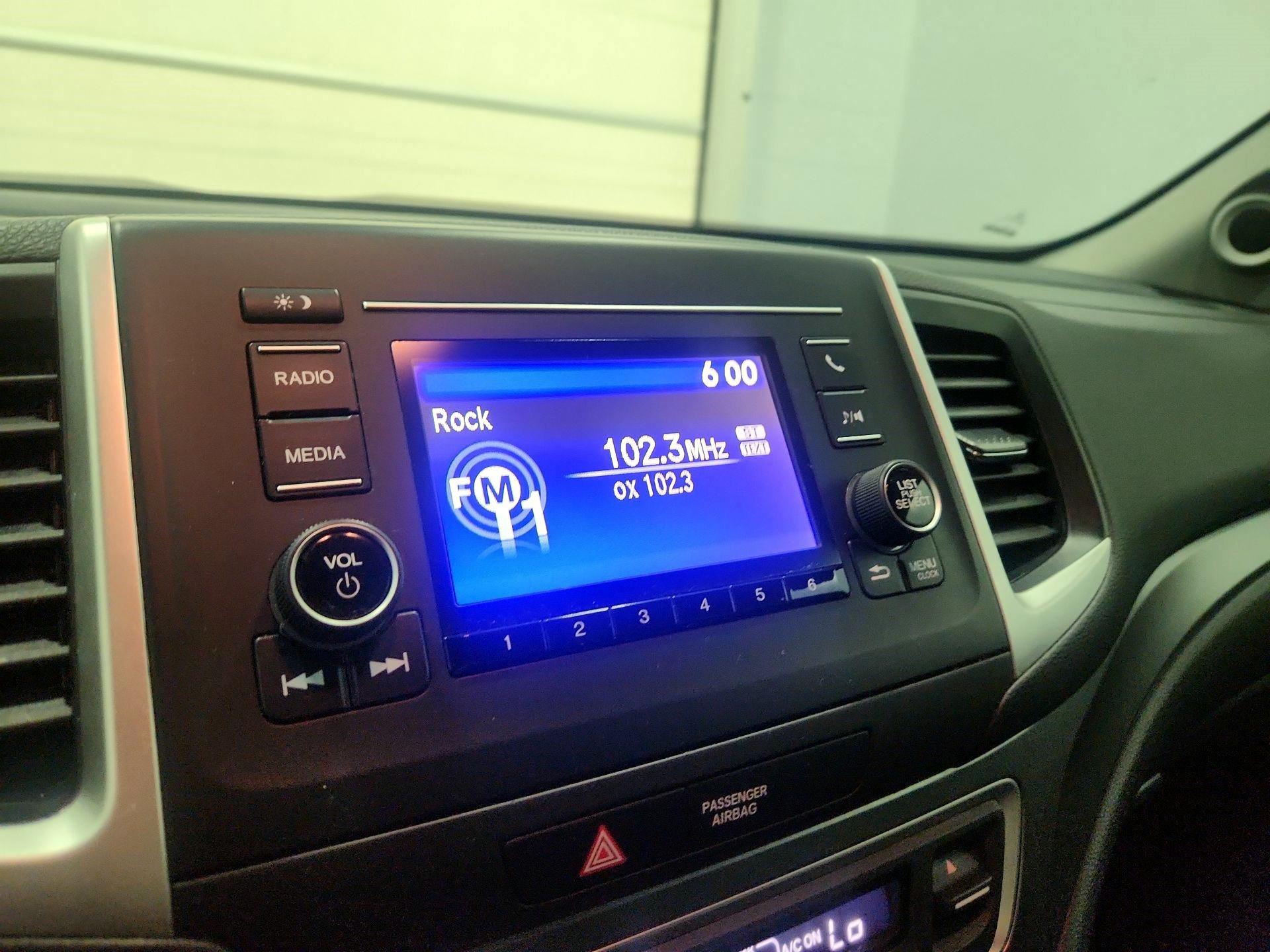 Thumbnail: 2019 Honda Ridgeline - 15