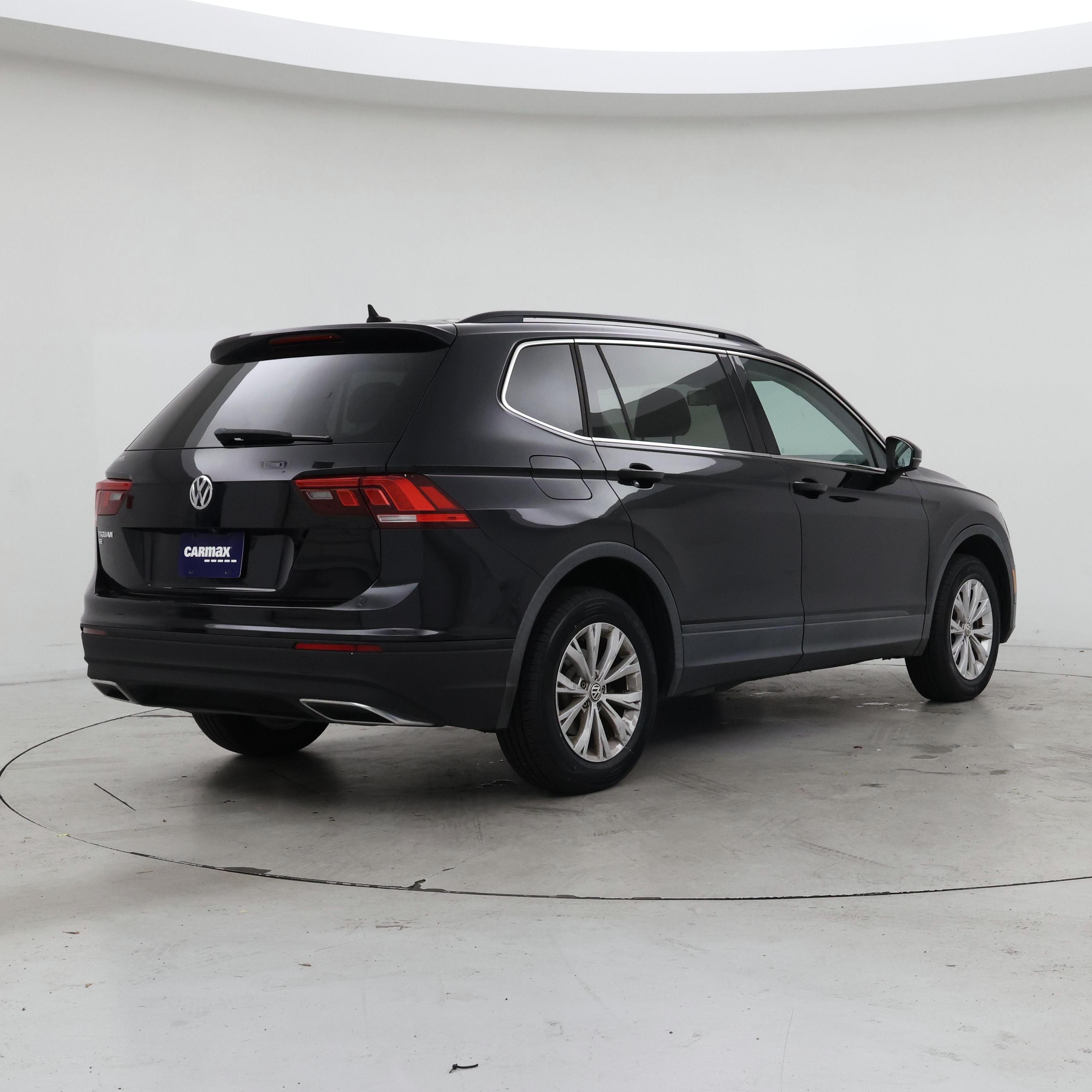 Thumbnail: 2019 Volkswagen Tiguan - 8