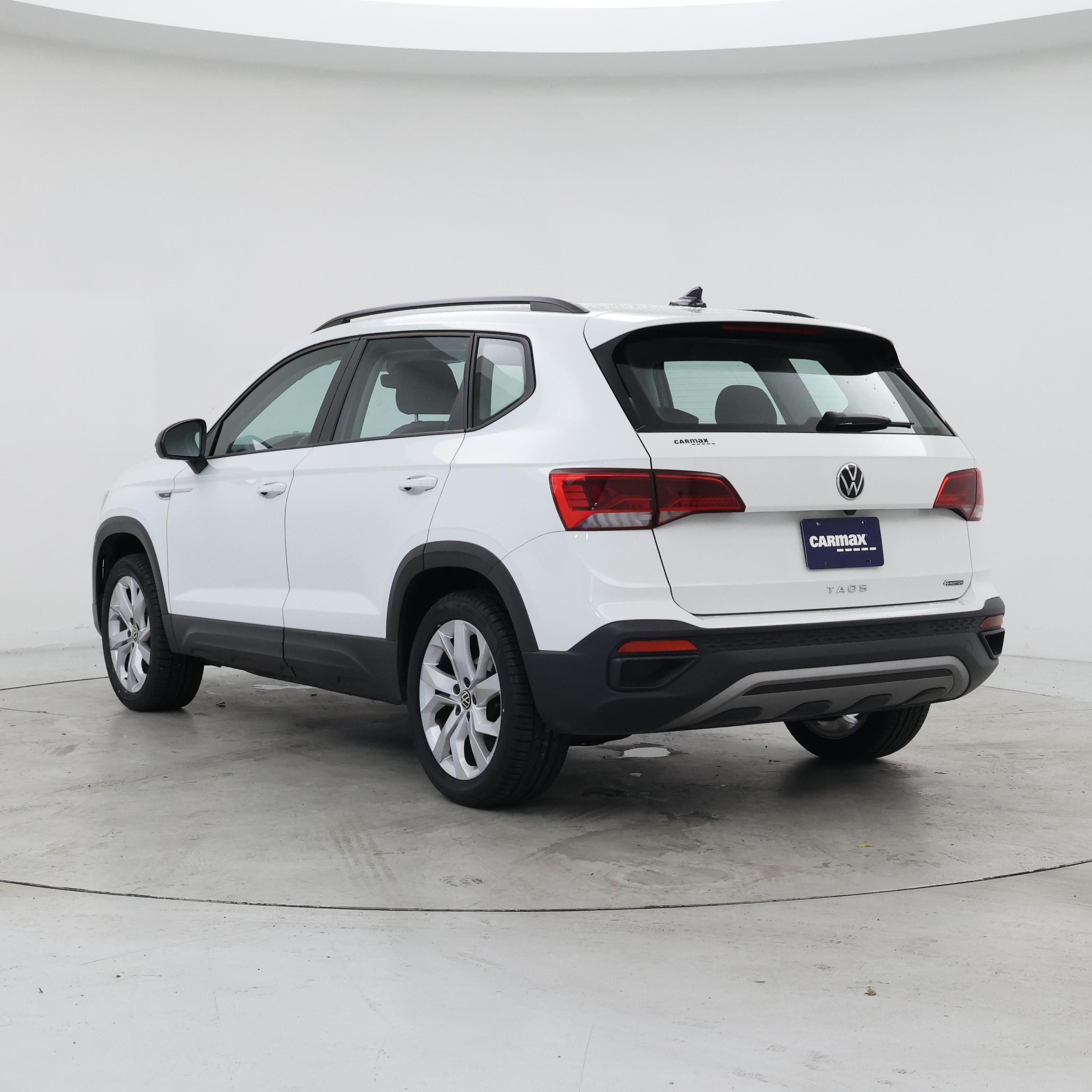 Thumbnail: 2023 Volkswagen Taos - 2