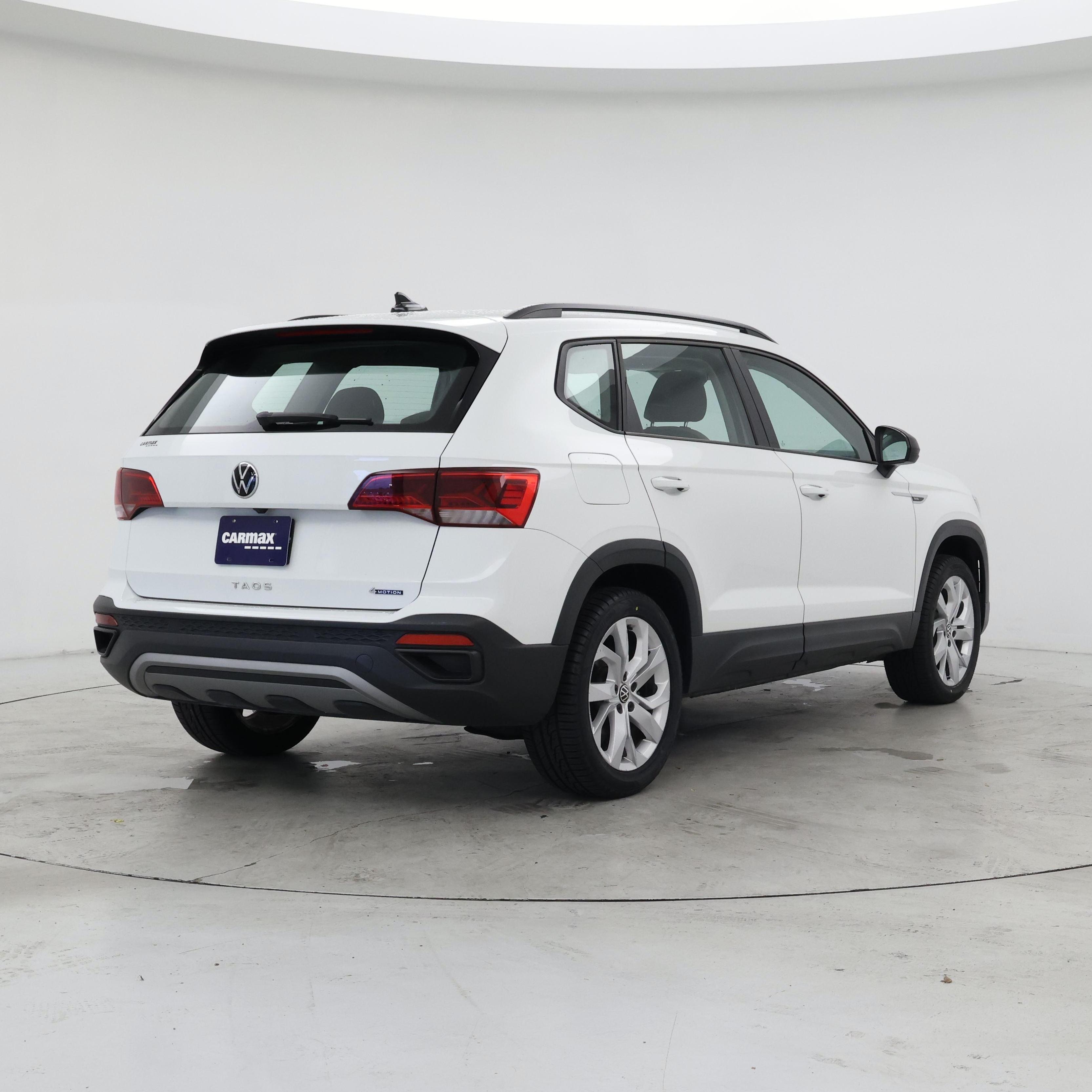 Thumbnail: 2023 Volkswagen Taos - 8