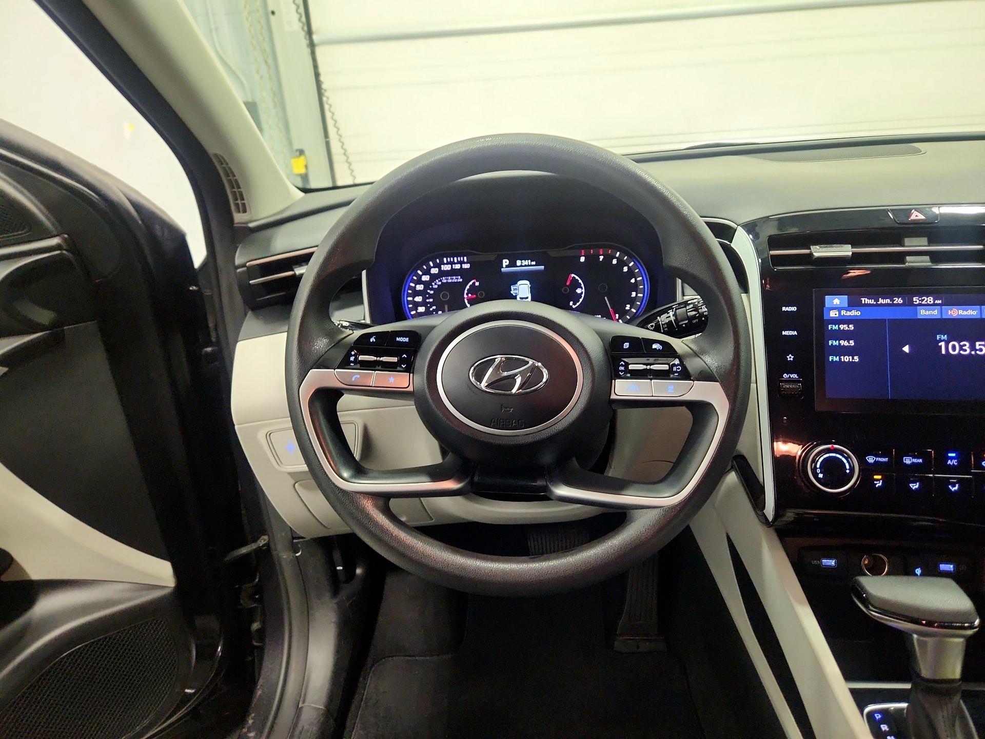 Thumbnail: 2023 Hyundai Tucson - 10