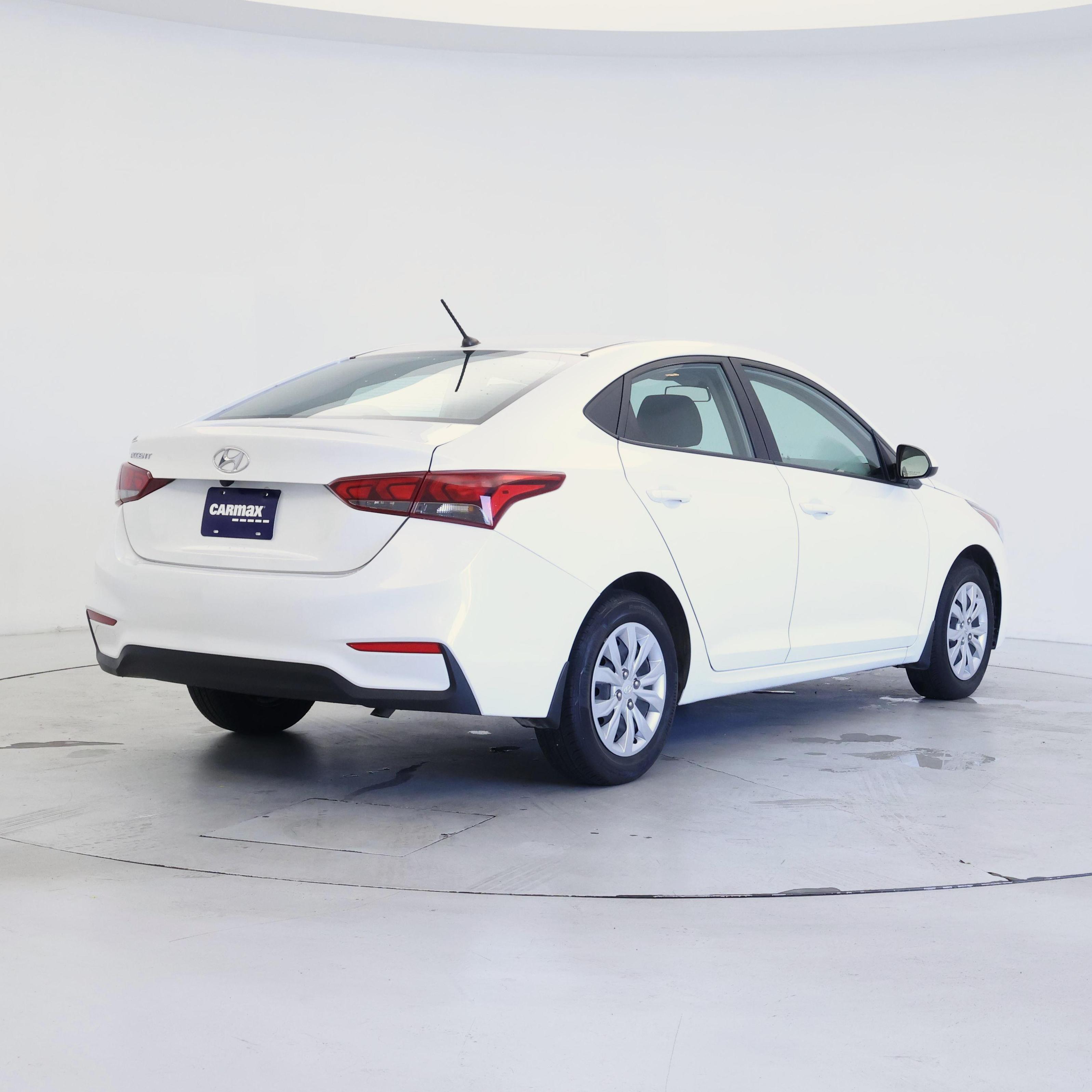 Thumbnail: 2022 Hyundai Accent - 8