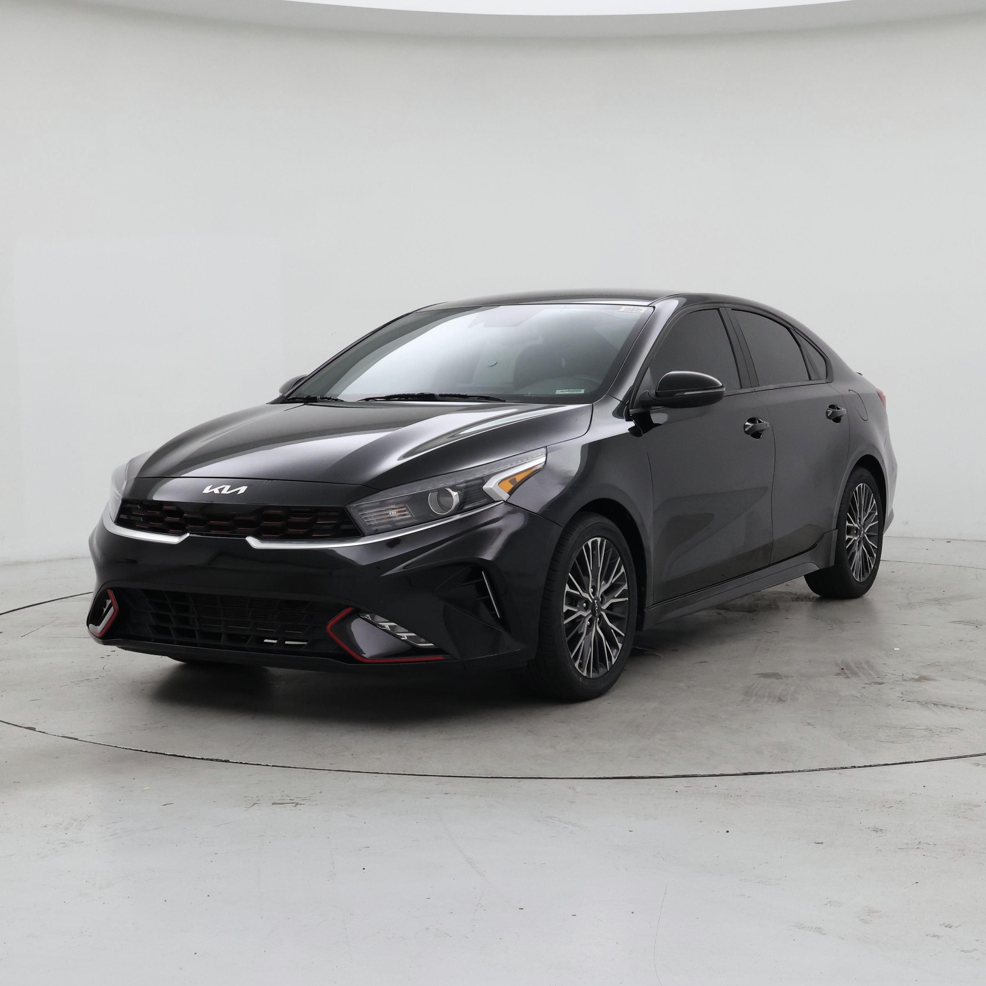 Thumbnail: 2022 Kia Forte - 4