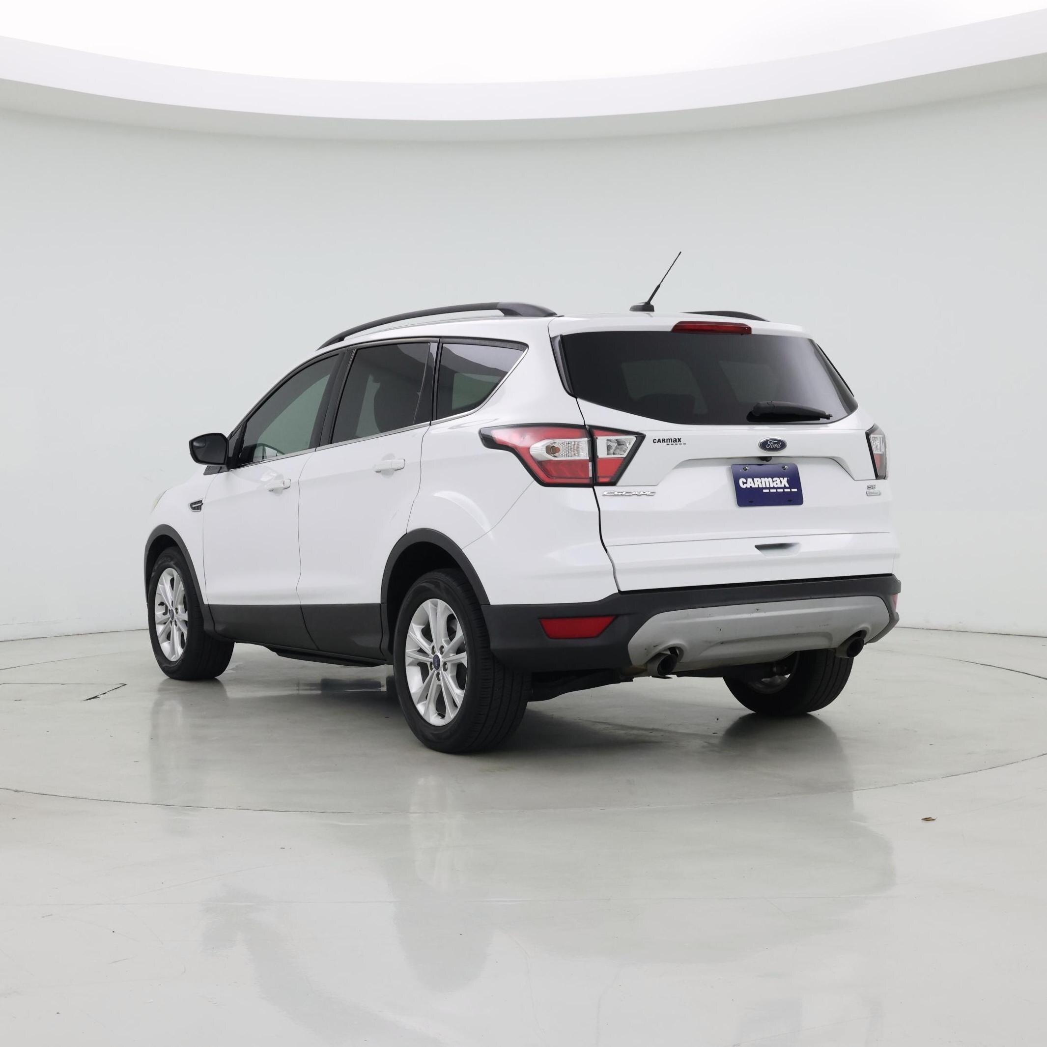 Thumbnail: 2017 Ford Escape - 2