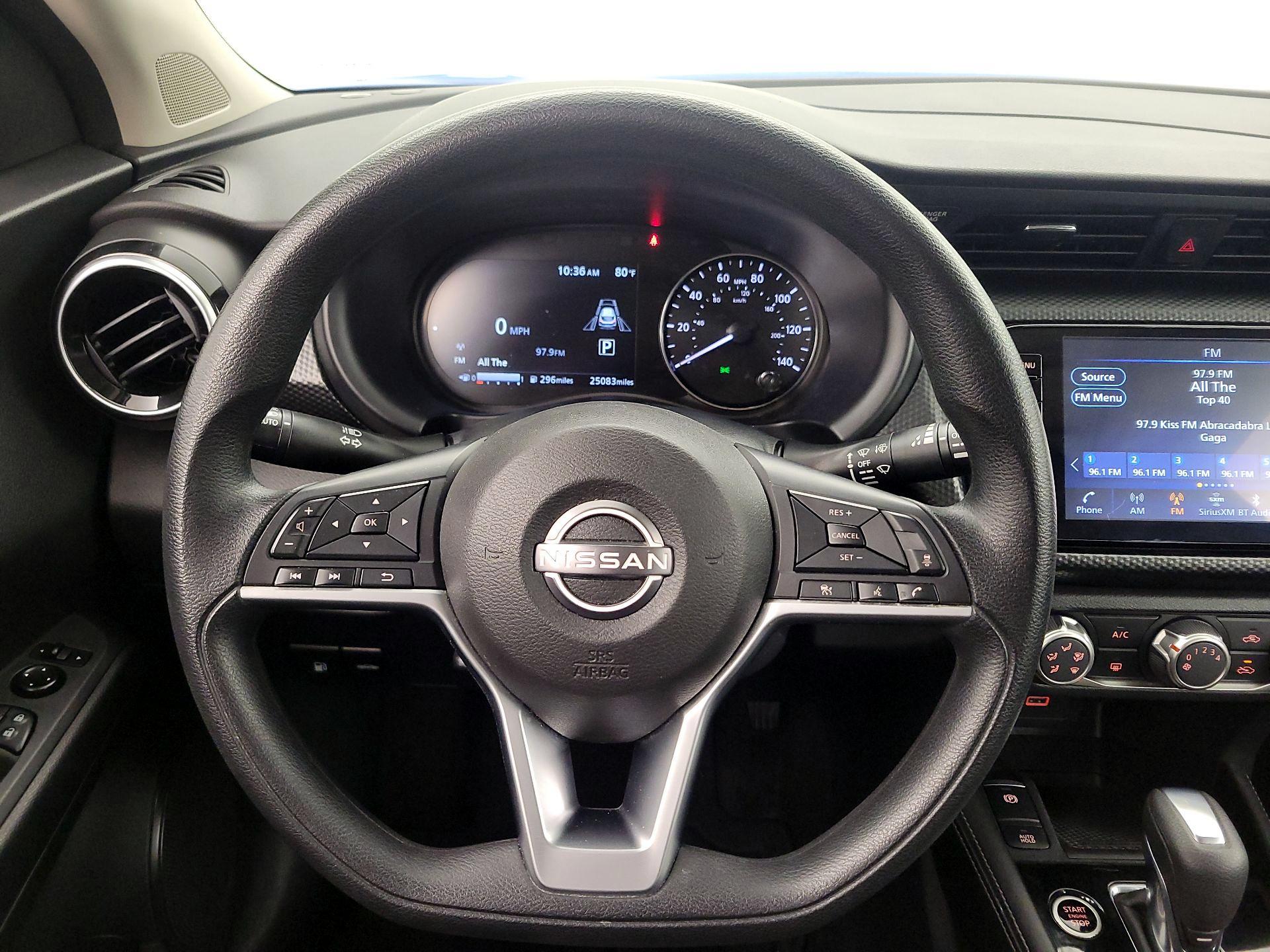 Thumbnail: 2023 Nissan Kicks - 10