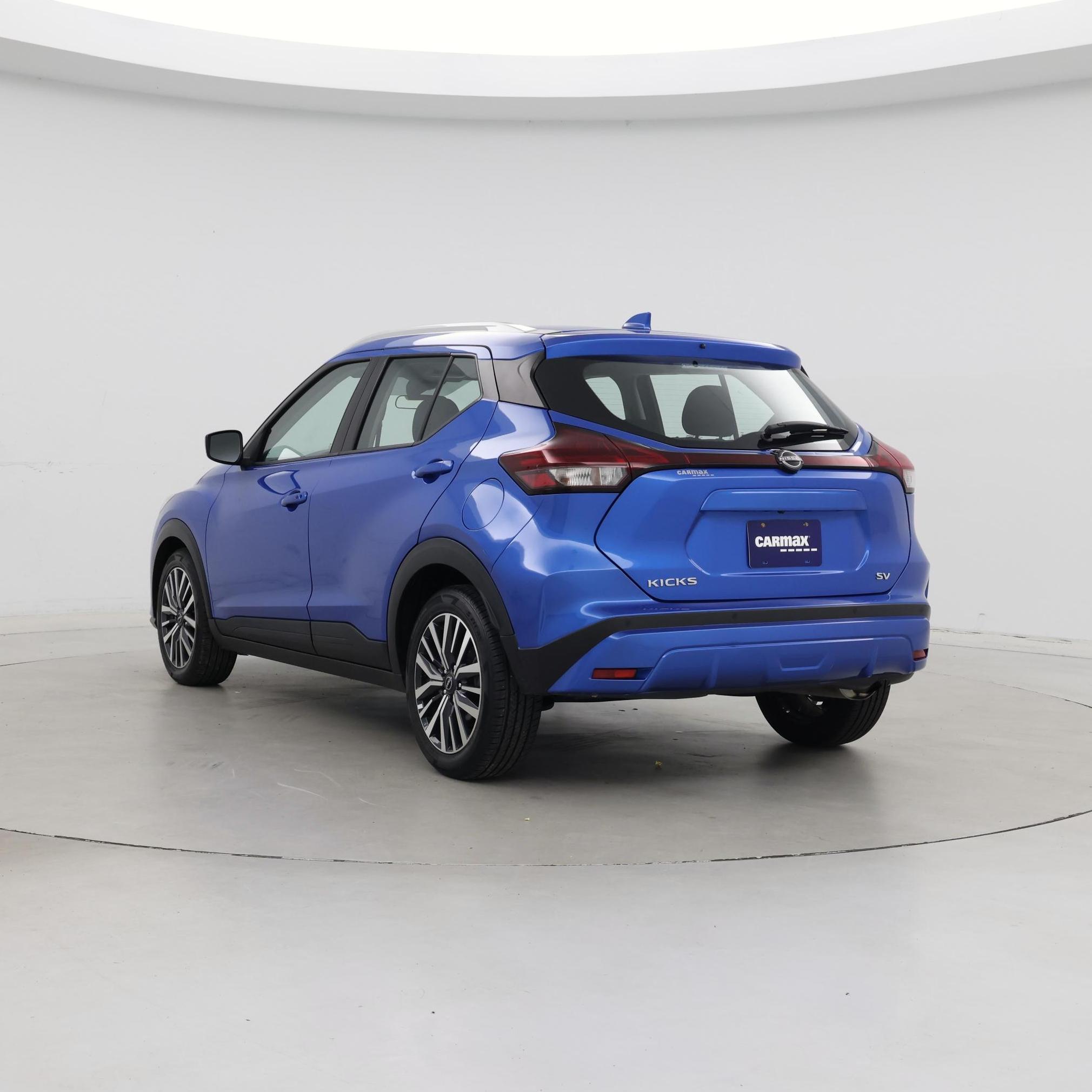 Thumbnail: 2023 Nissan Kicks - 2