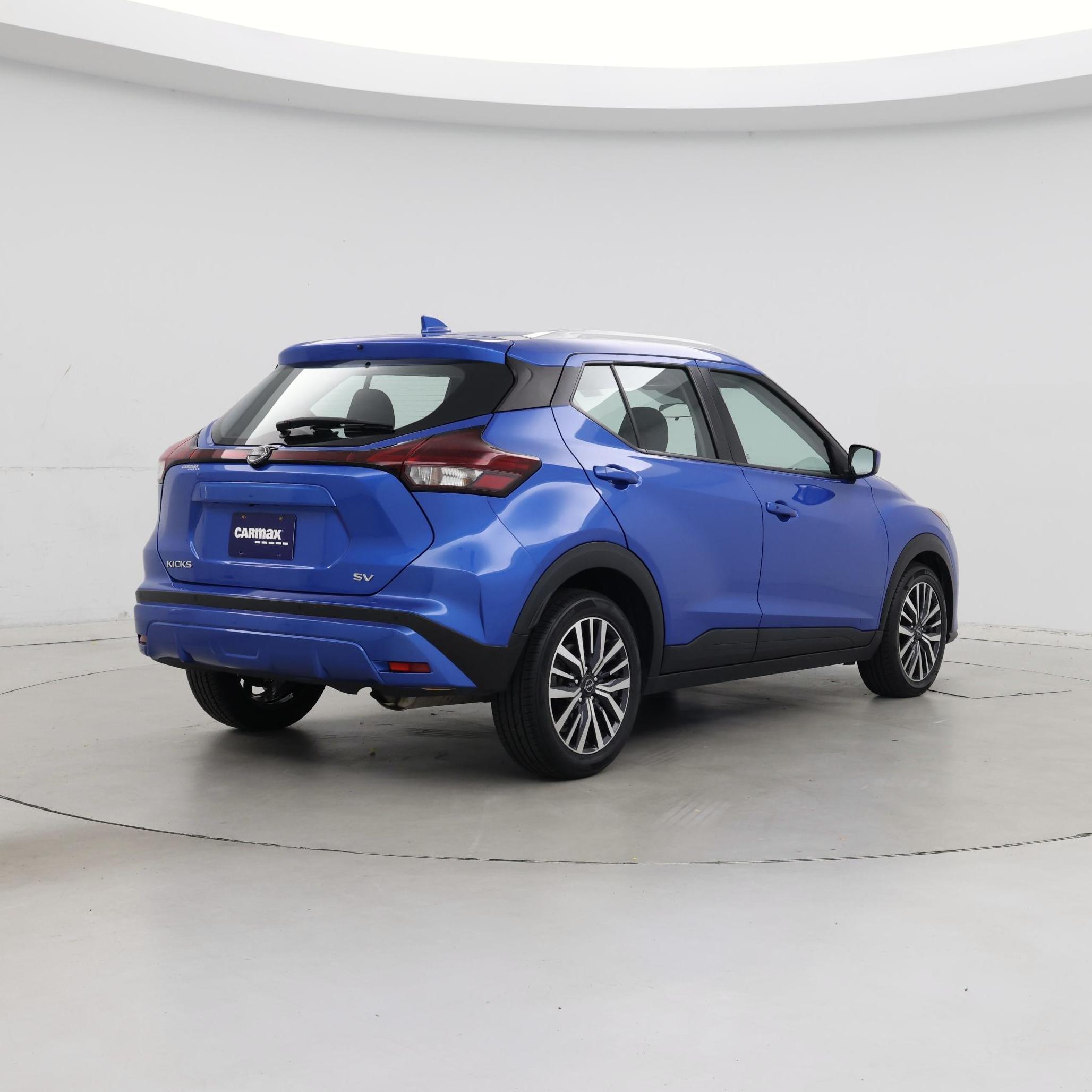 Thumbnail: 2023 Nissan Kicks - 8