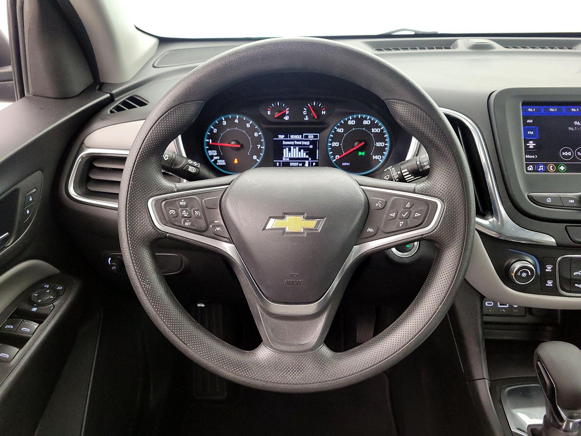 Thumbnail: 2022 Chevrolet Equinox - 10