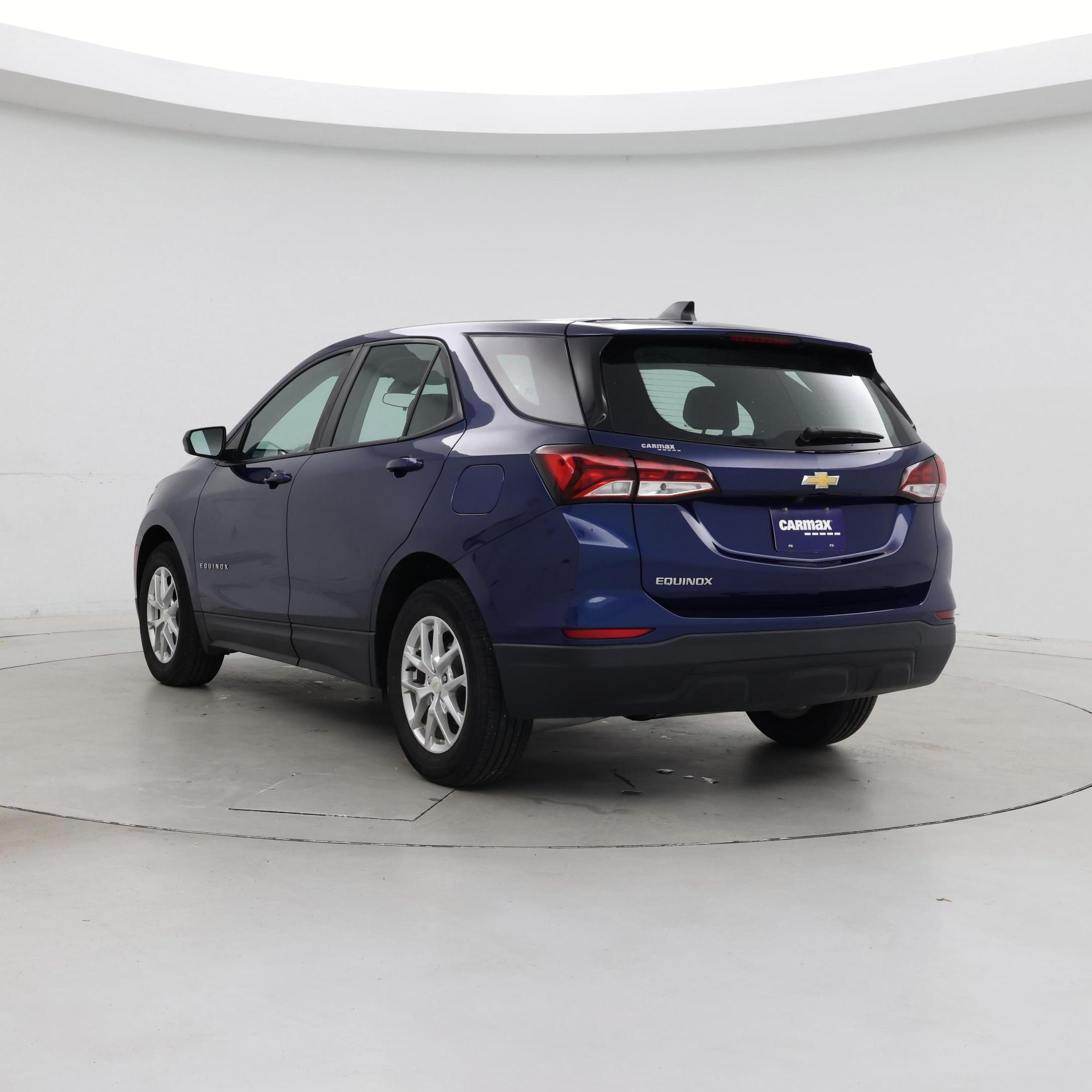 Thumbnail: 2022 Chevrolet Equinox - 2