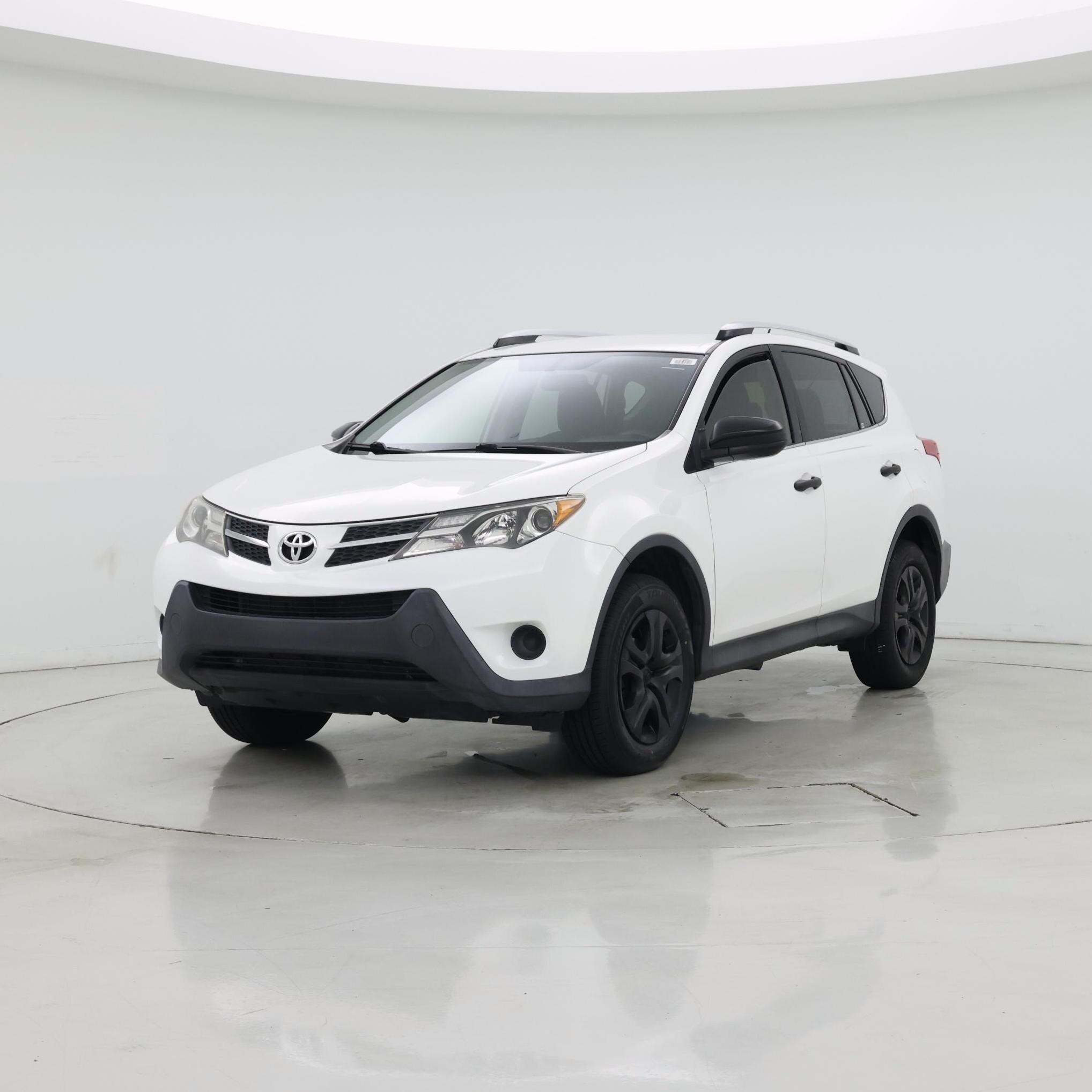 Thumbnail: 2015 Toyota RAV4 - 4