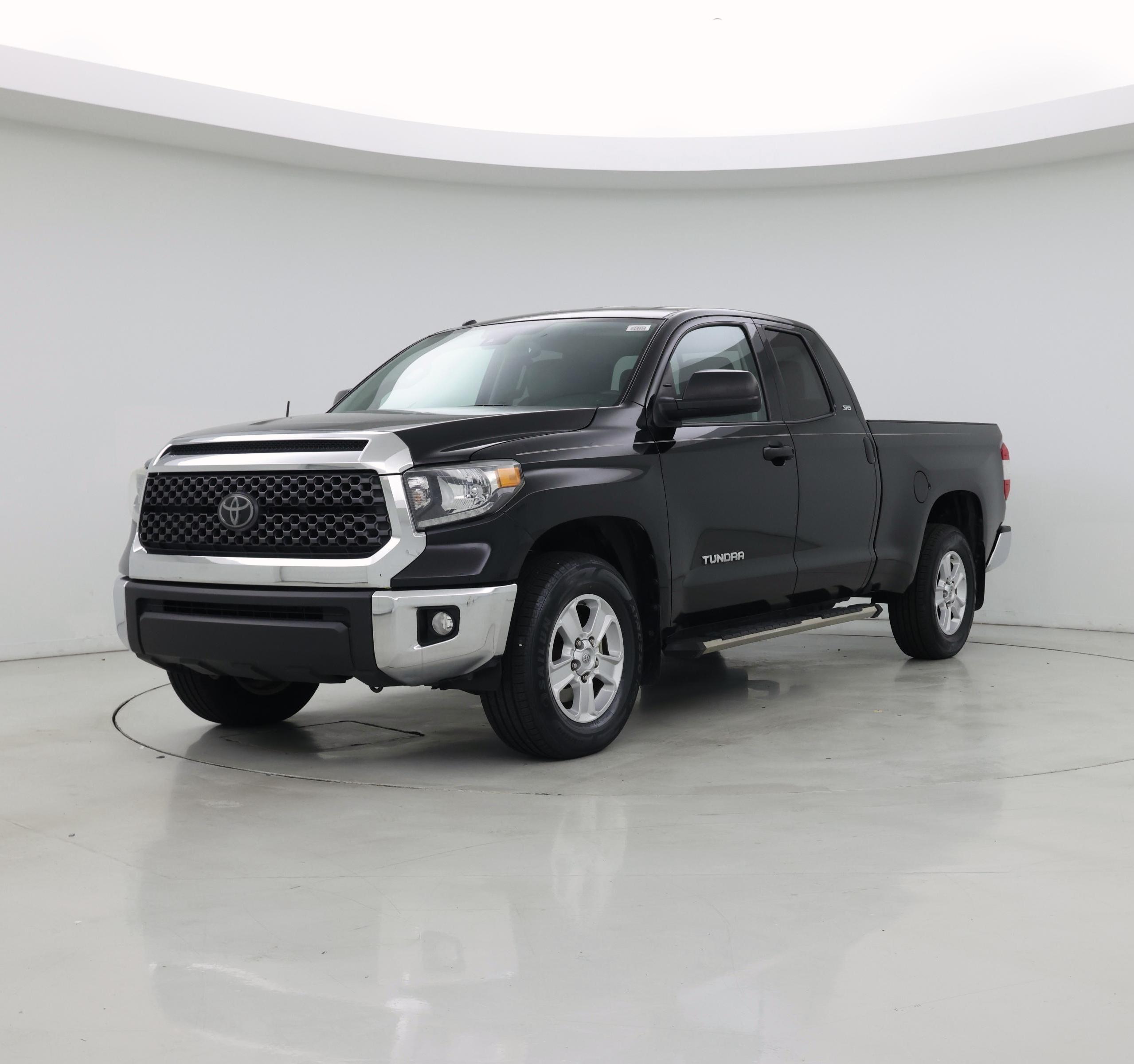 Thumbnail: 2018 Toyota Tundra - 4